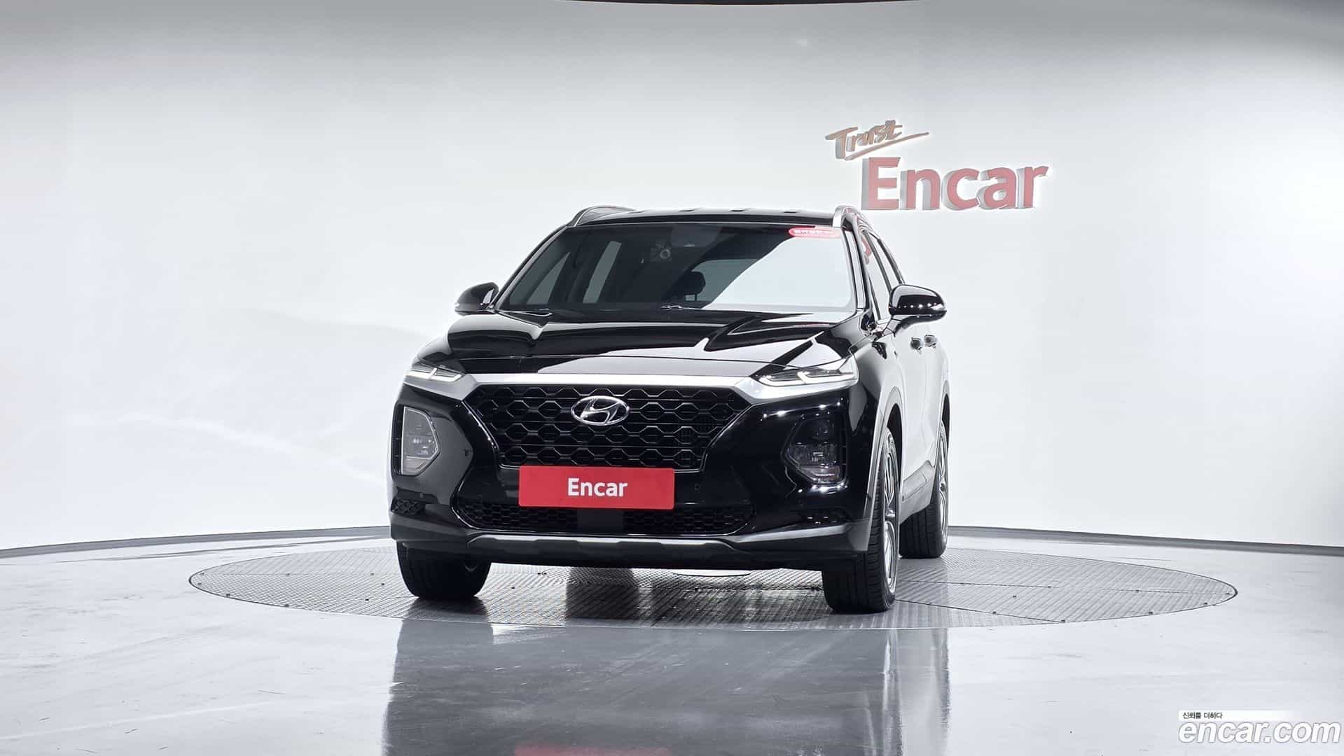 Santafe Hyundai 2018.10-OUTER-003