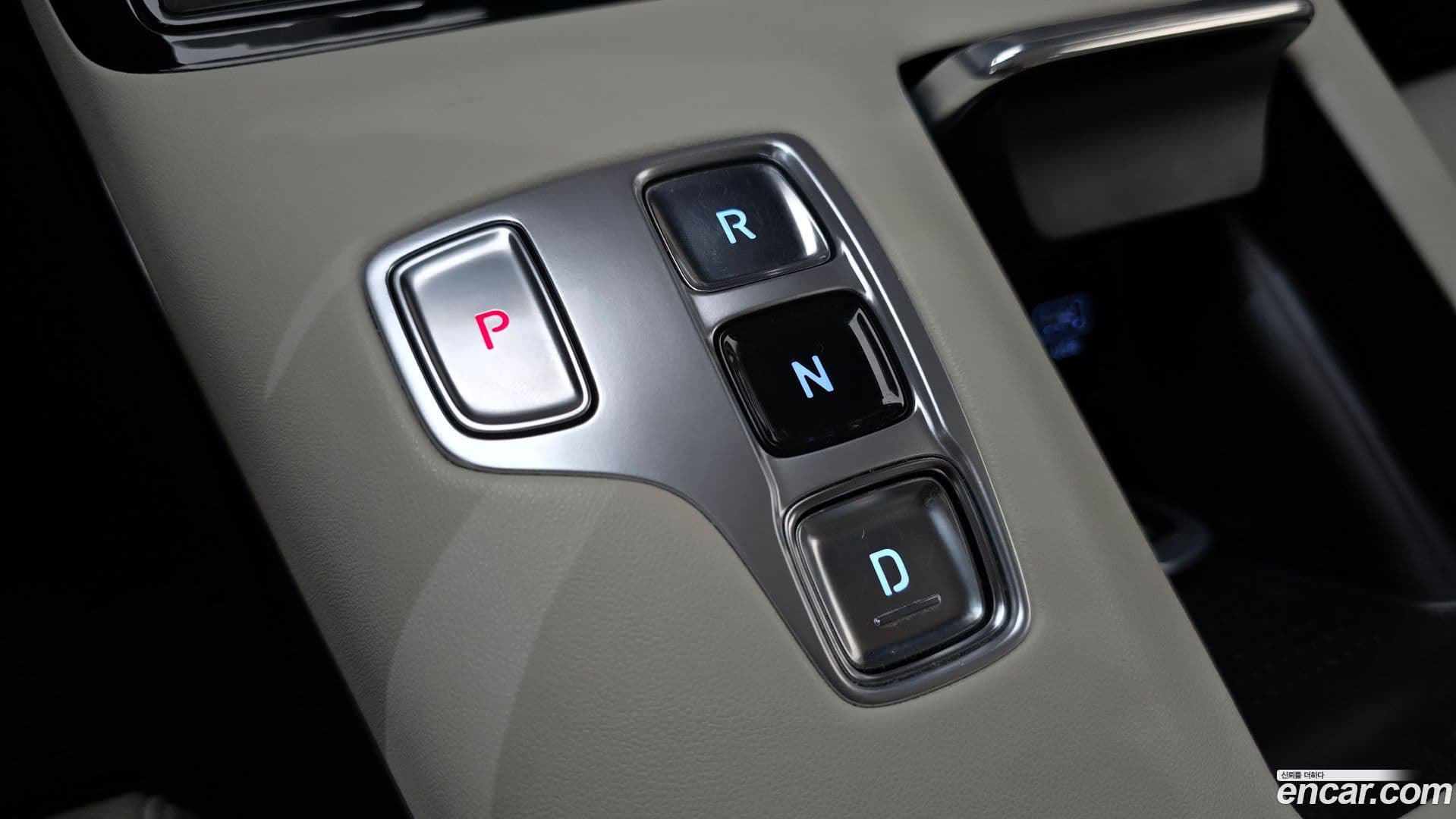 Main__Slider__Photo:Grandeur Hyundai 2022.1-8