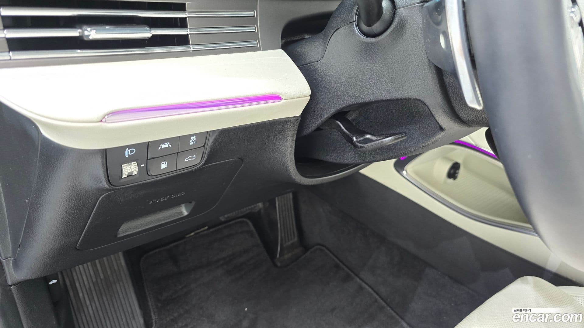 Main__Slider__Photo:Grandeur Hyundai 2022.1-14