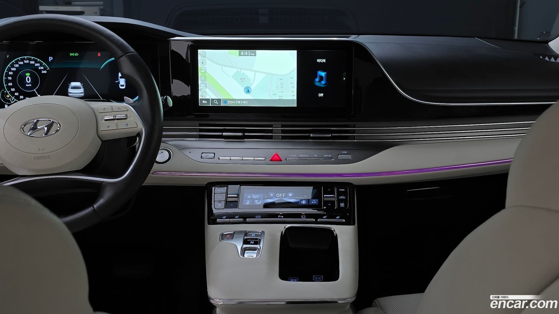 Main__Slider__Photo:Grandeur Hyundai 2022.1-18