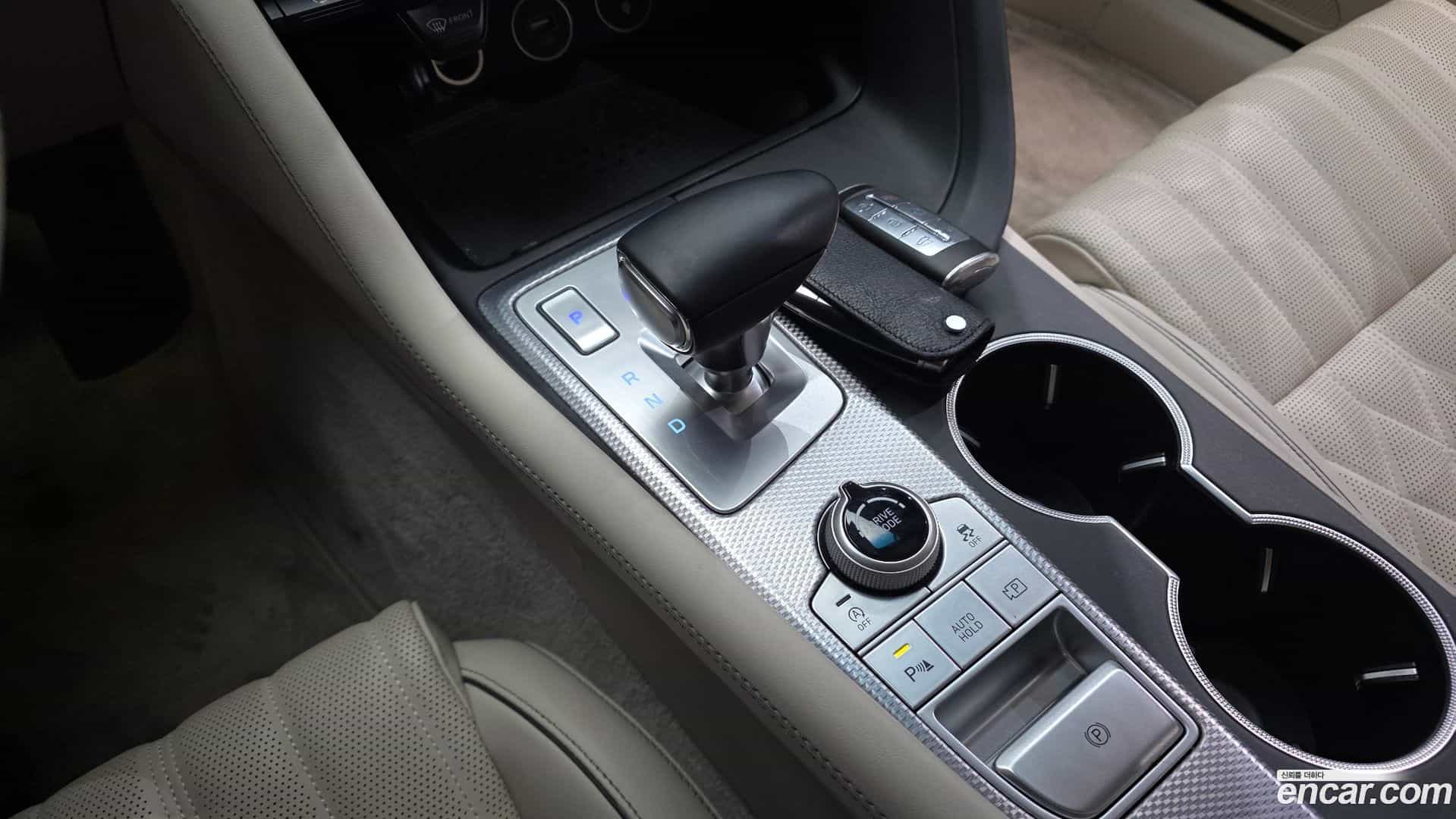 G70 Genesis 2022.1-INNER-009