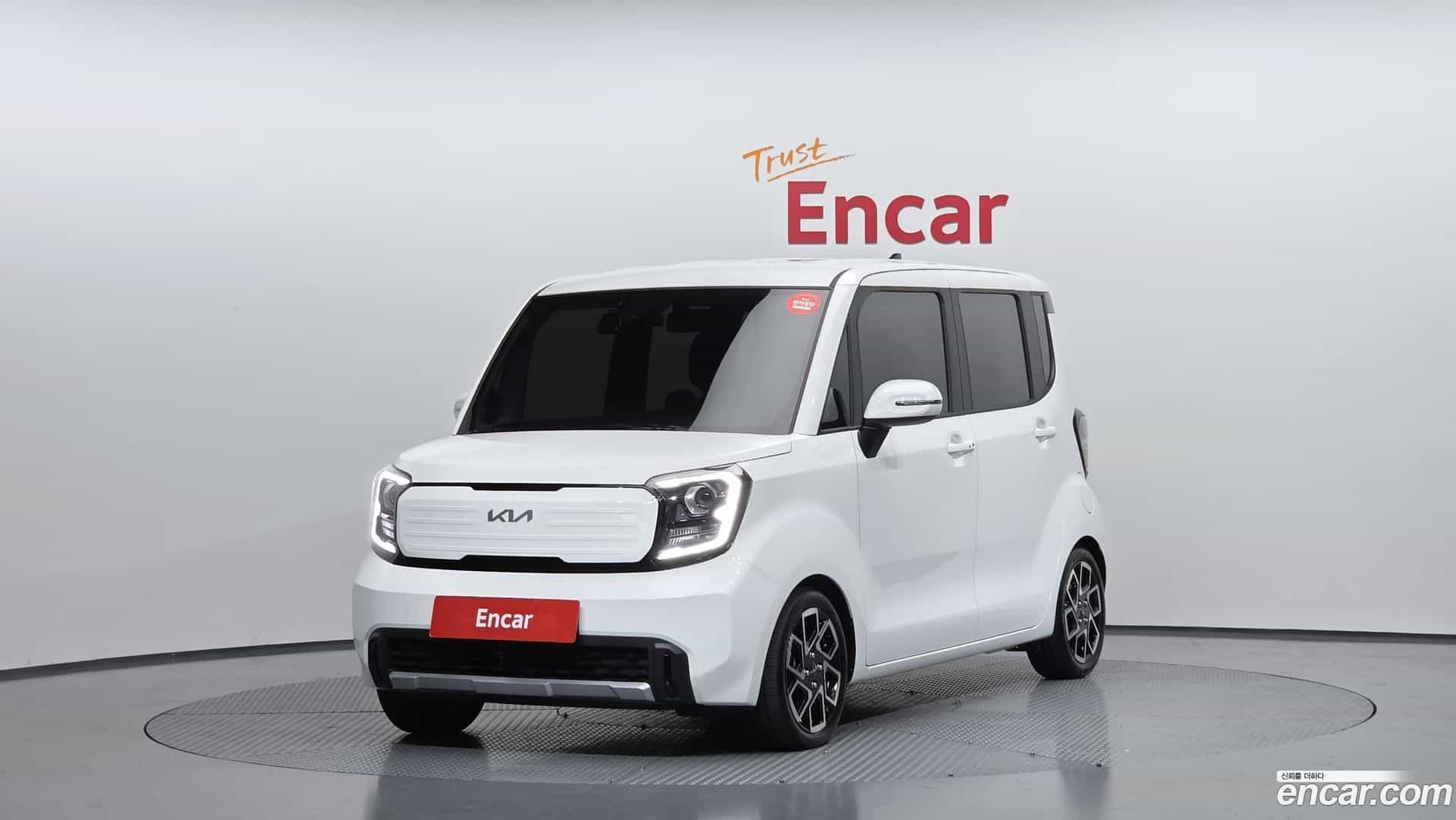 RAY Kia 2024.8-OUTER-001