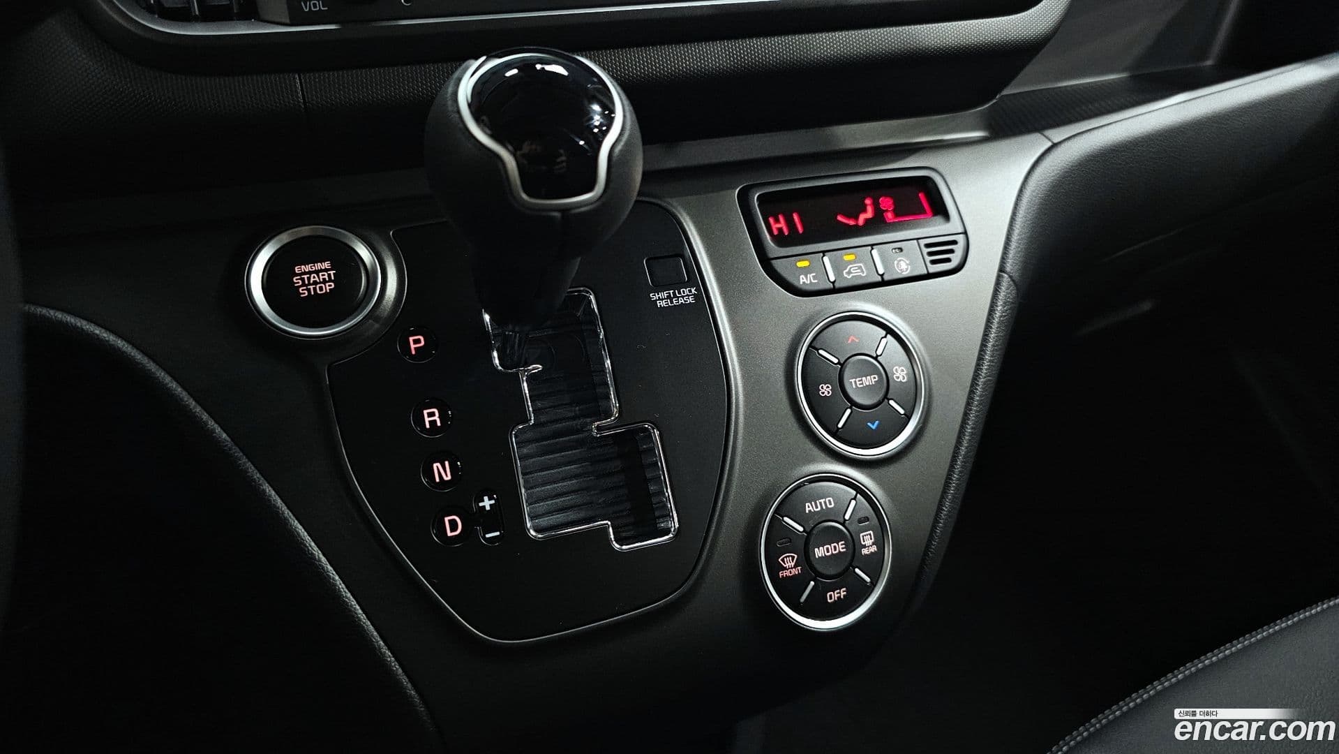 Main__Slider__Photo:RAY Kia 2024.8-8