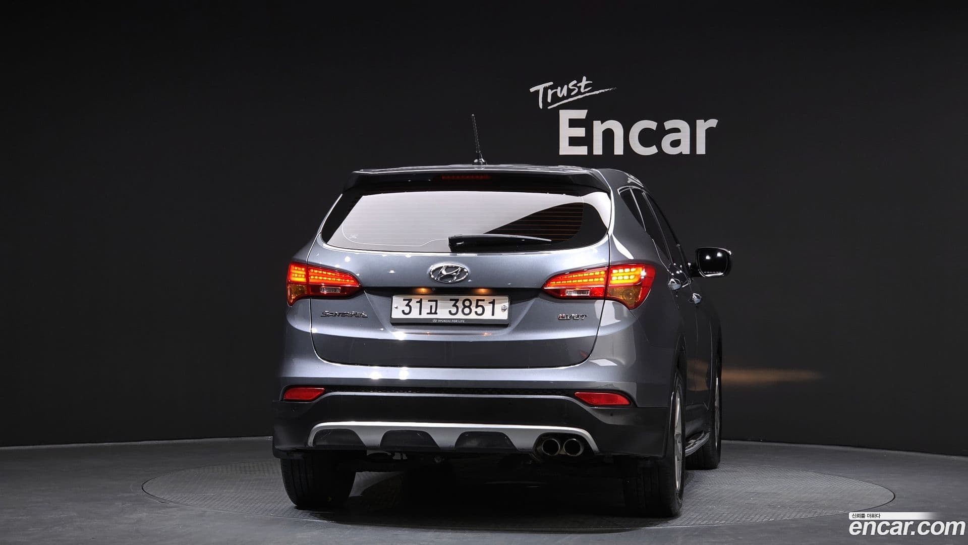 Main__Slider__Photo:Santafe Hyundai 2013.10-3