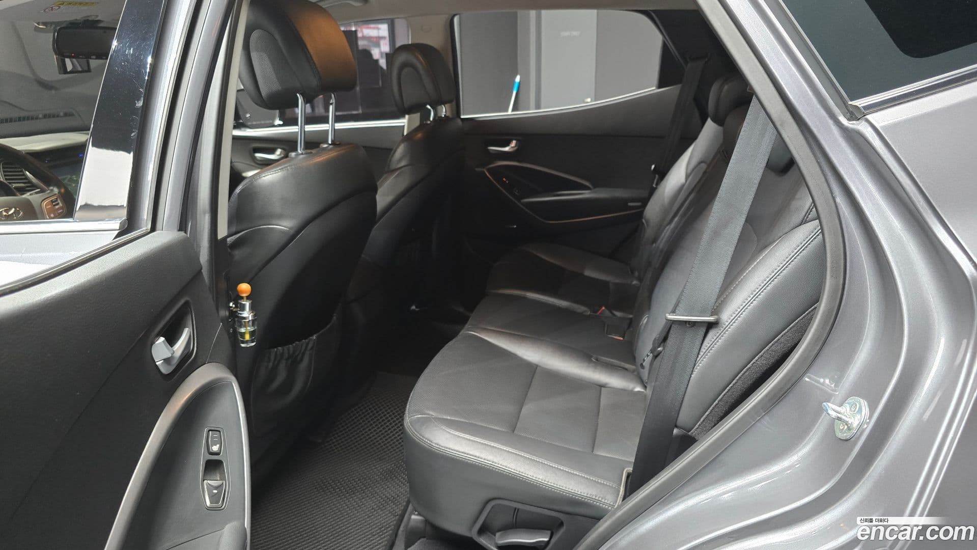 Main__Slider__Photo:Santafe Hyundai 2013.10-12