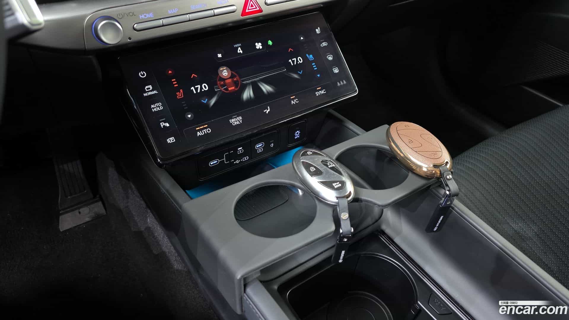 Grandeur Hyundai 2023.6-OPTION-021