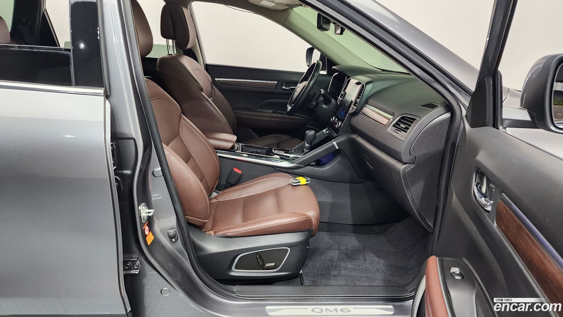 Main__Slider__Photo:QM6 Renault-KoreaSamsung 2019.5-10