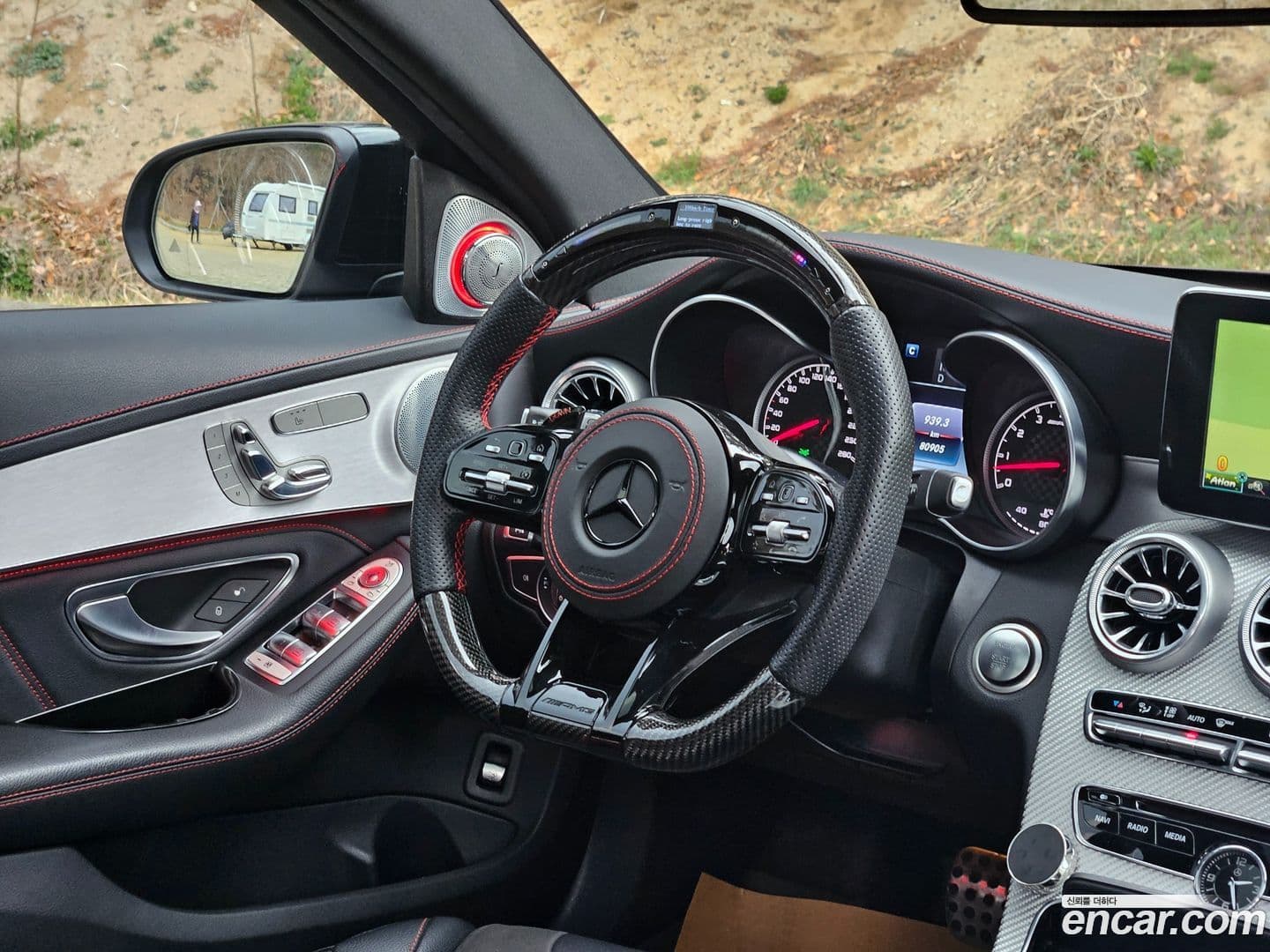 Main__Slider__Photo:C-Class Mercedes-Benz 2017.3-10