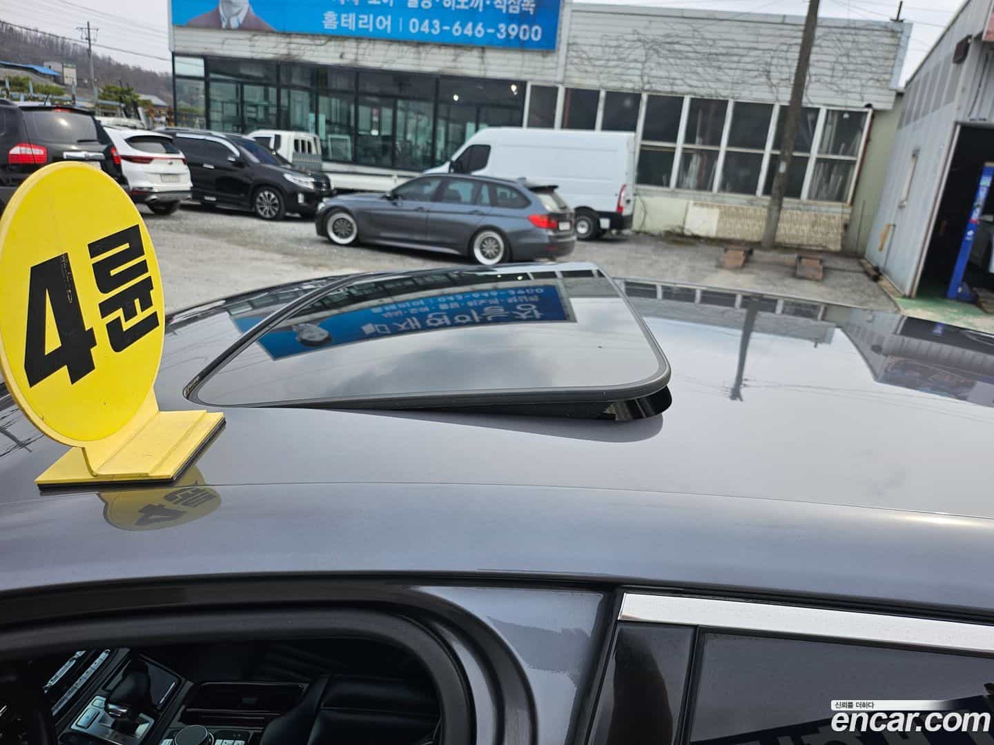 EQ900 Genesis 2016.5-INNER-008