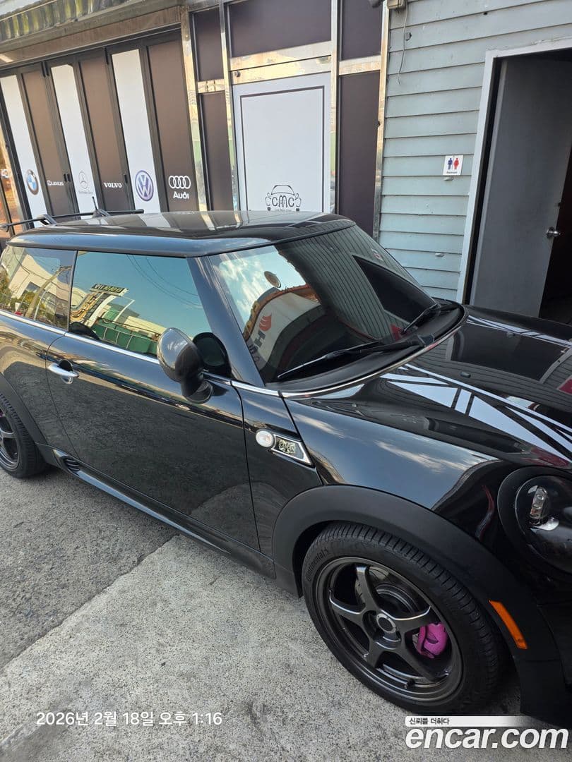 Main__Slider__Photo:Cooper Mini 2010.2-0