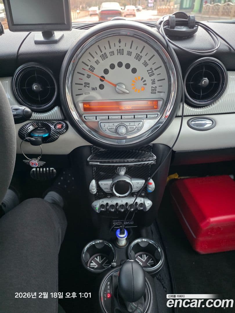 Main__Slider__Photo:Cooper Mini 2010.2-7