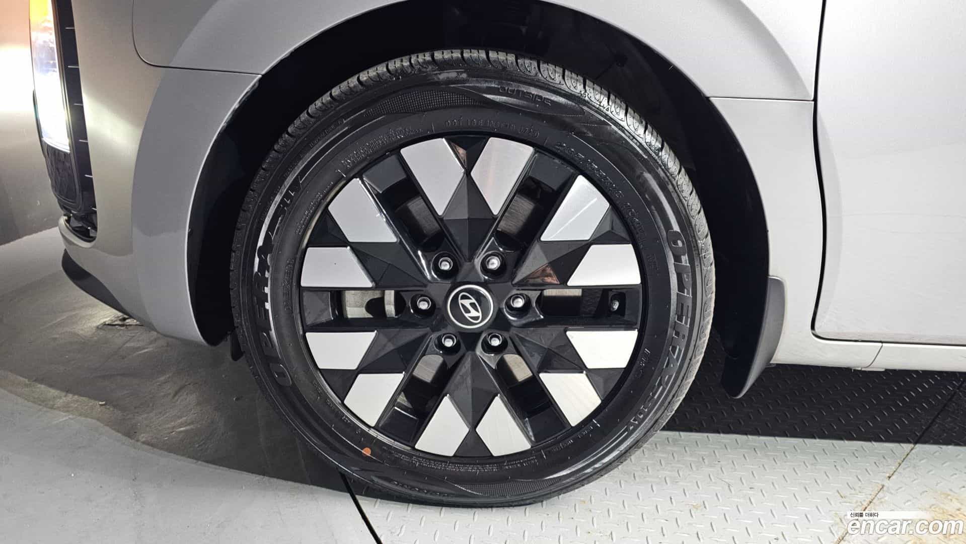 Staria Hyundai 2024.4-OUTER-005