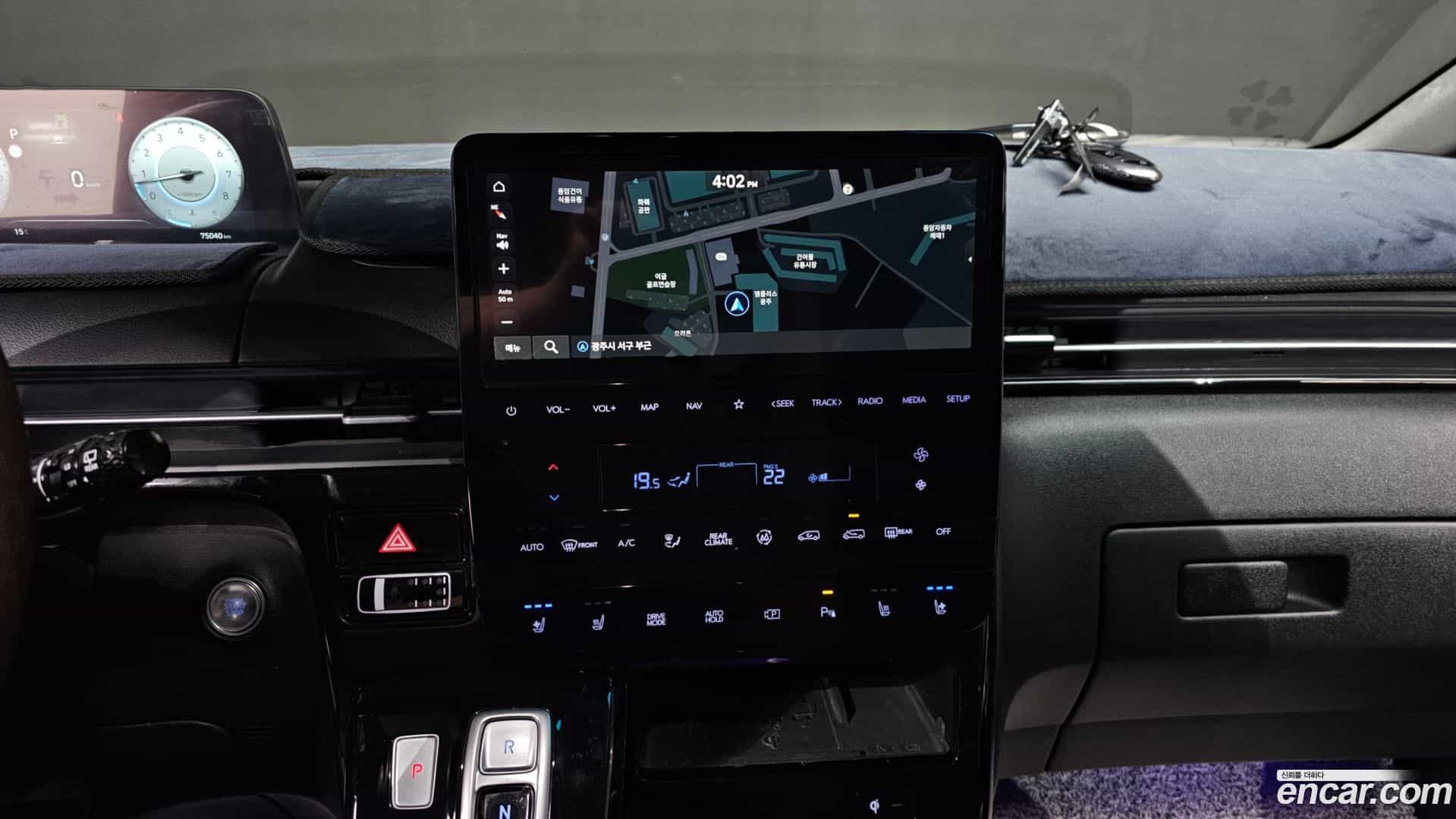 Staria Hyundai 2024.4-OPTION-018