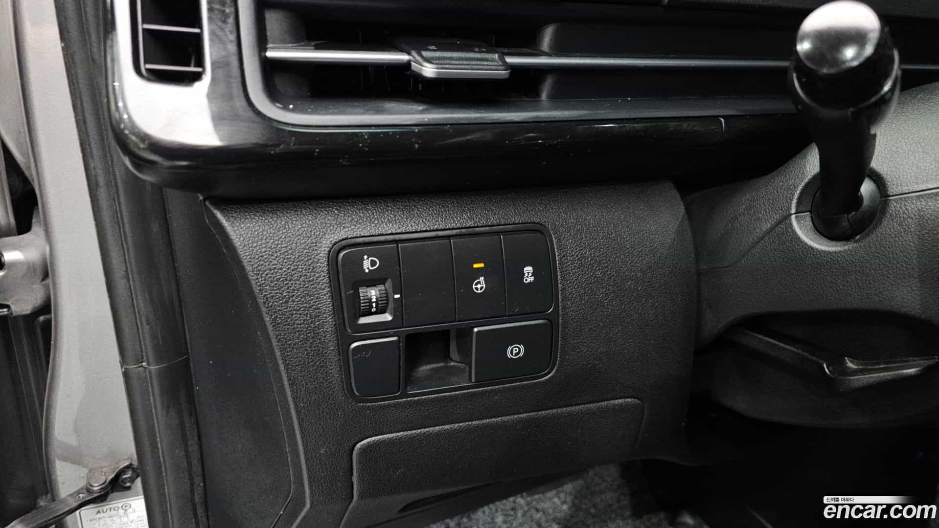 Staria Hyundai 2024.4-OPTION-021