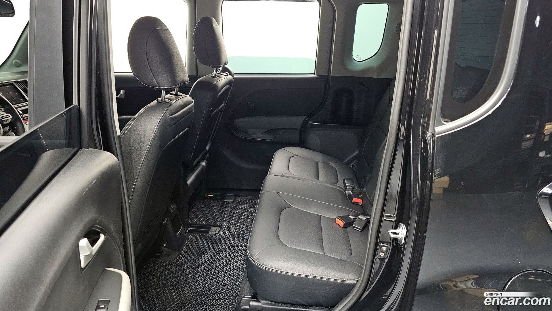 Main__Slider__Photo:RAY Kia 2023.5-11