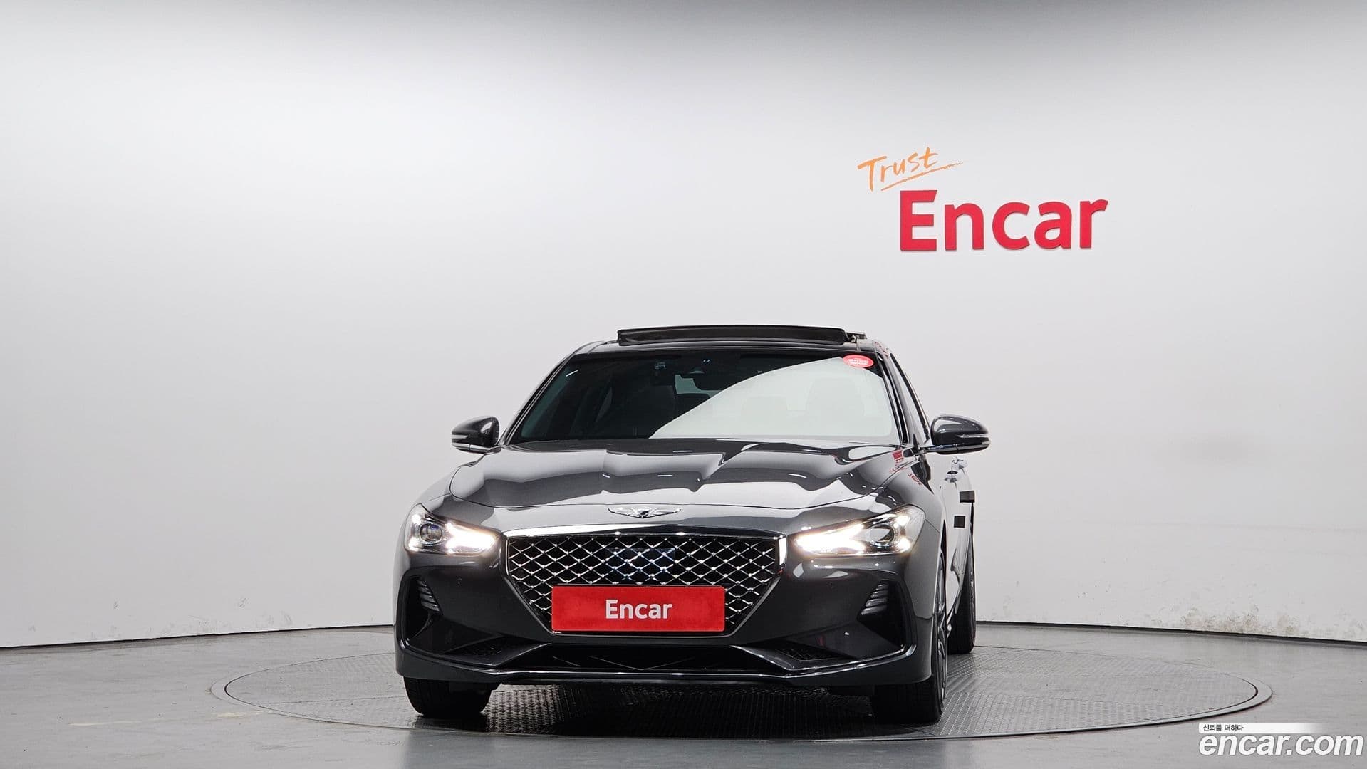 Main__Slider__Photo:G70 Genesis 2017.8-2