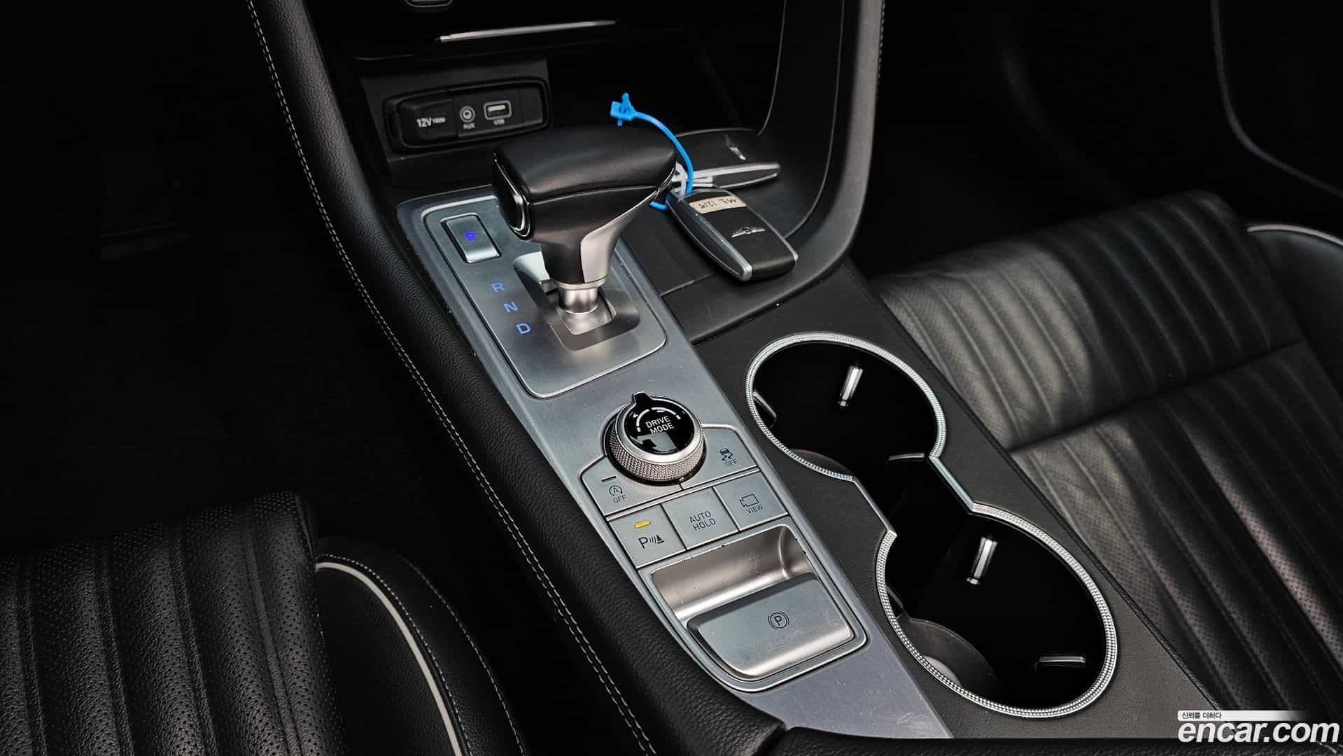 G70 Genesis 2017.8-INNER-009