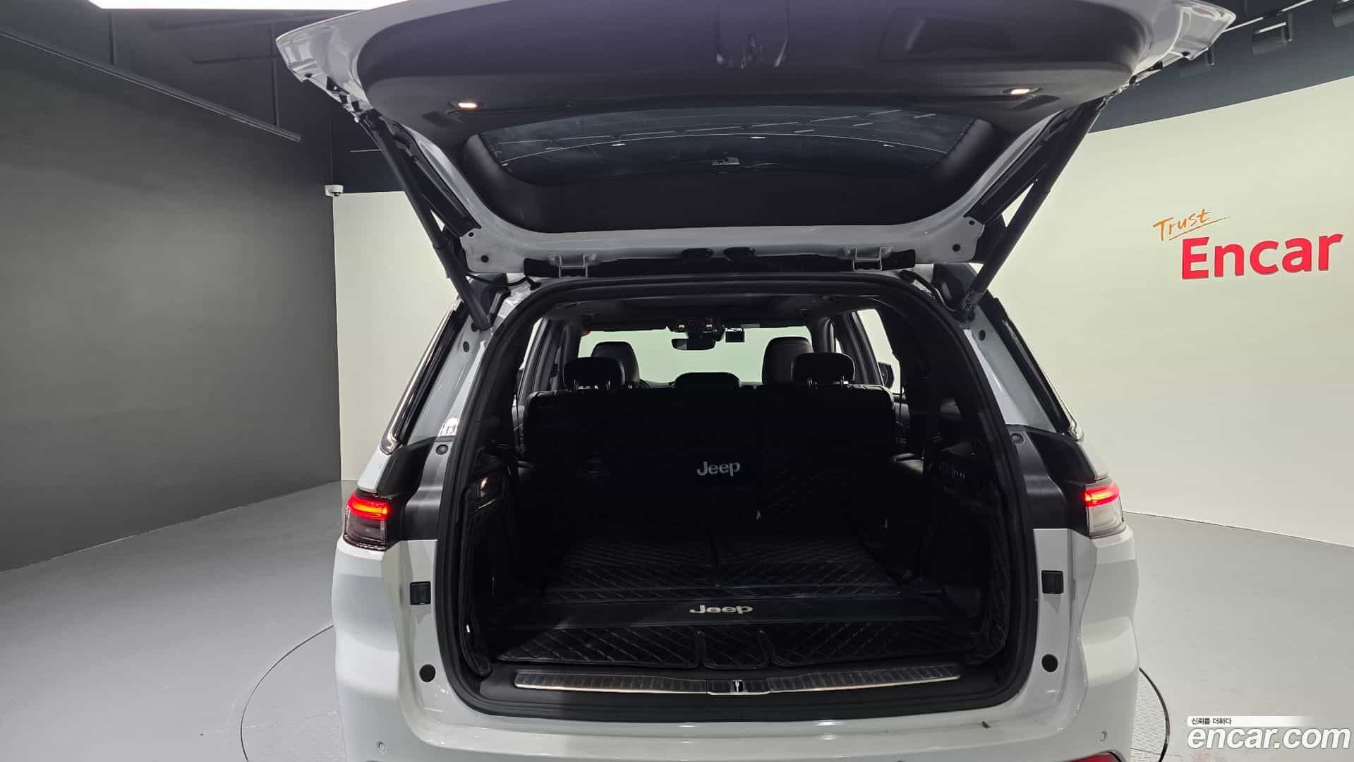 Cherokee Jeep 2022.11-OPTION-024