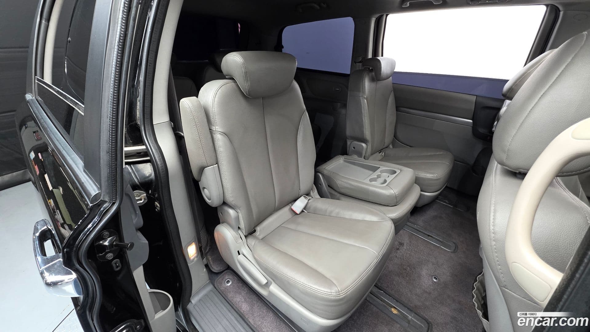 Main__Slider__Photo:Canival Kia 2013.3-11