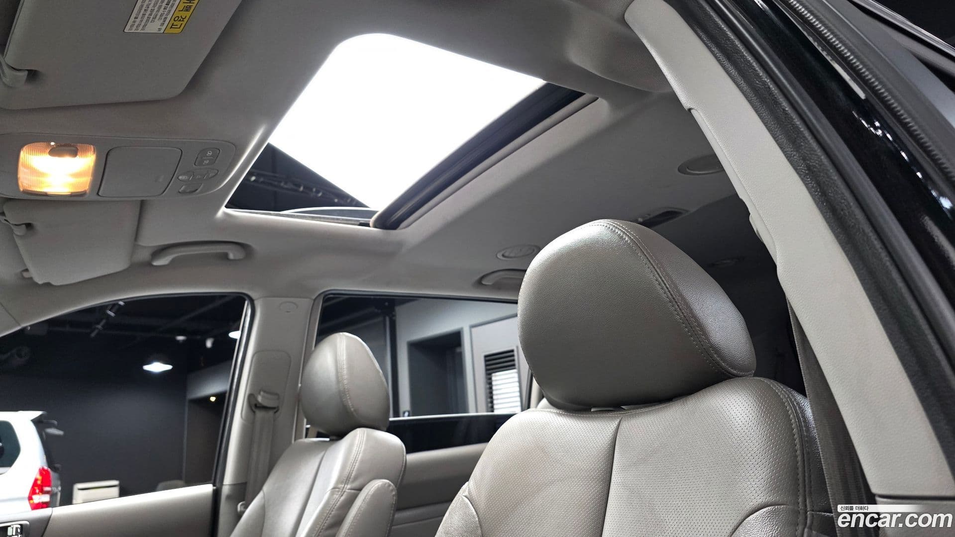 Main__Slider__Photo:Canival Kia 2013.3-16