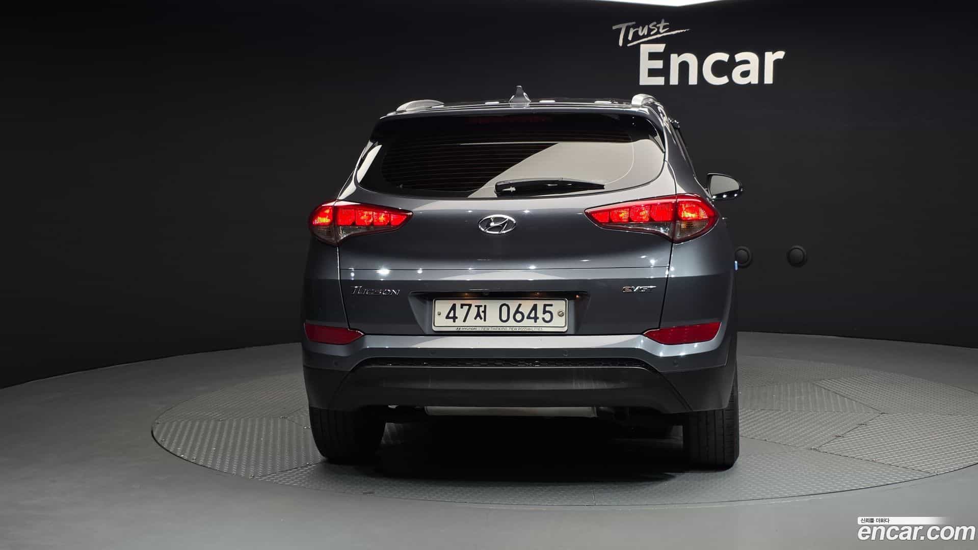 Tucson Hyundai 2016.0-OUTER-004