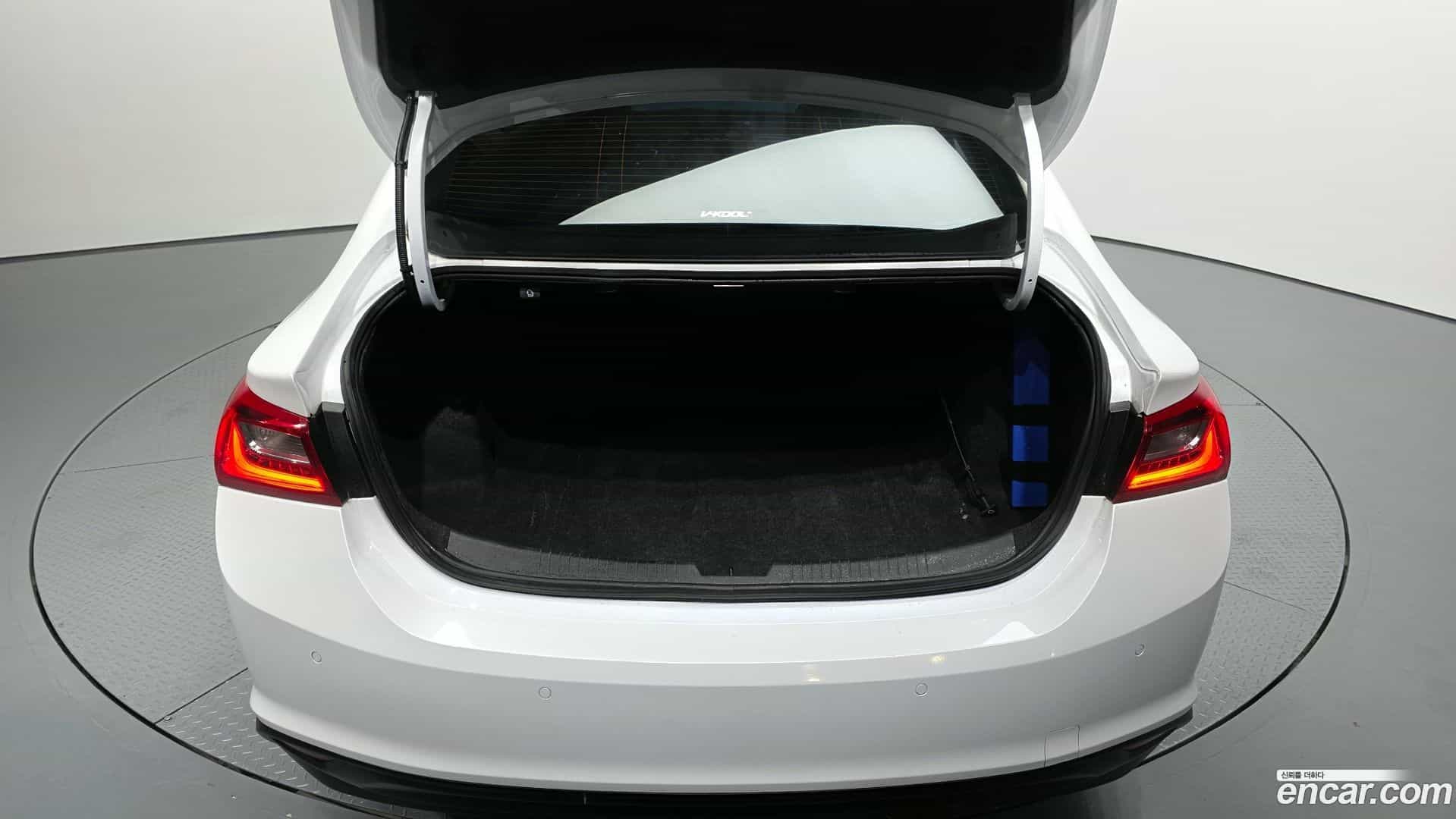 Malibu ChevroletGMDaewoo 2017.2-OPTION-024