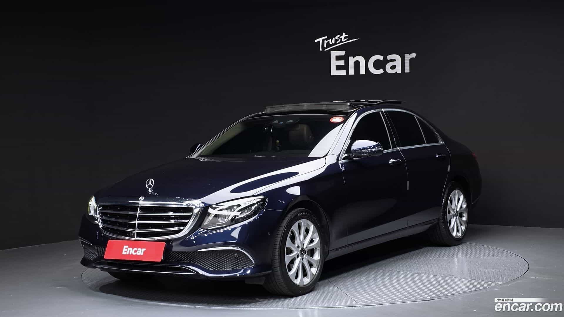 E-Class Mercedes-Benz 2017.4-OUTER-001