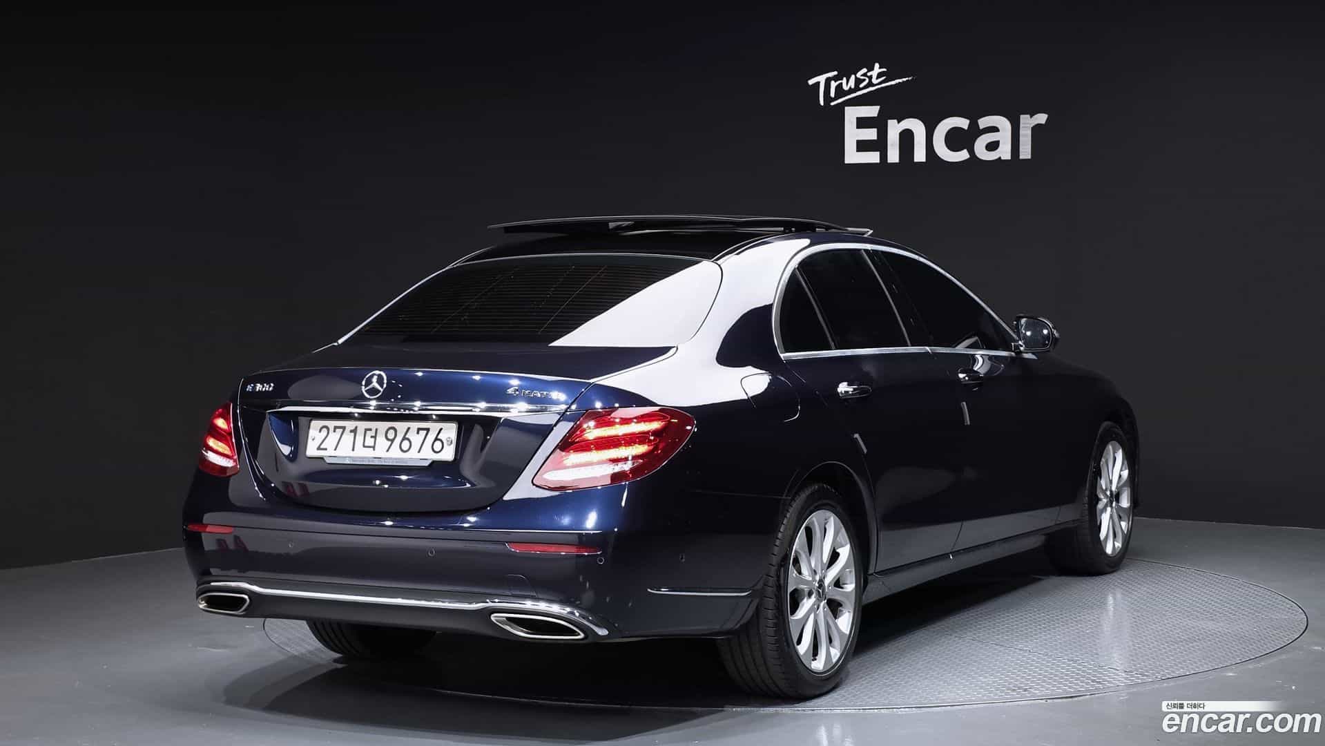 E-Class Mercedes-Benz 2017.4-OUTER-002