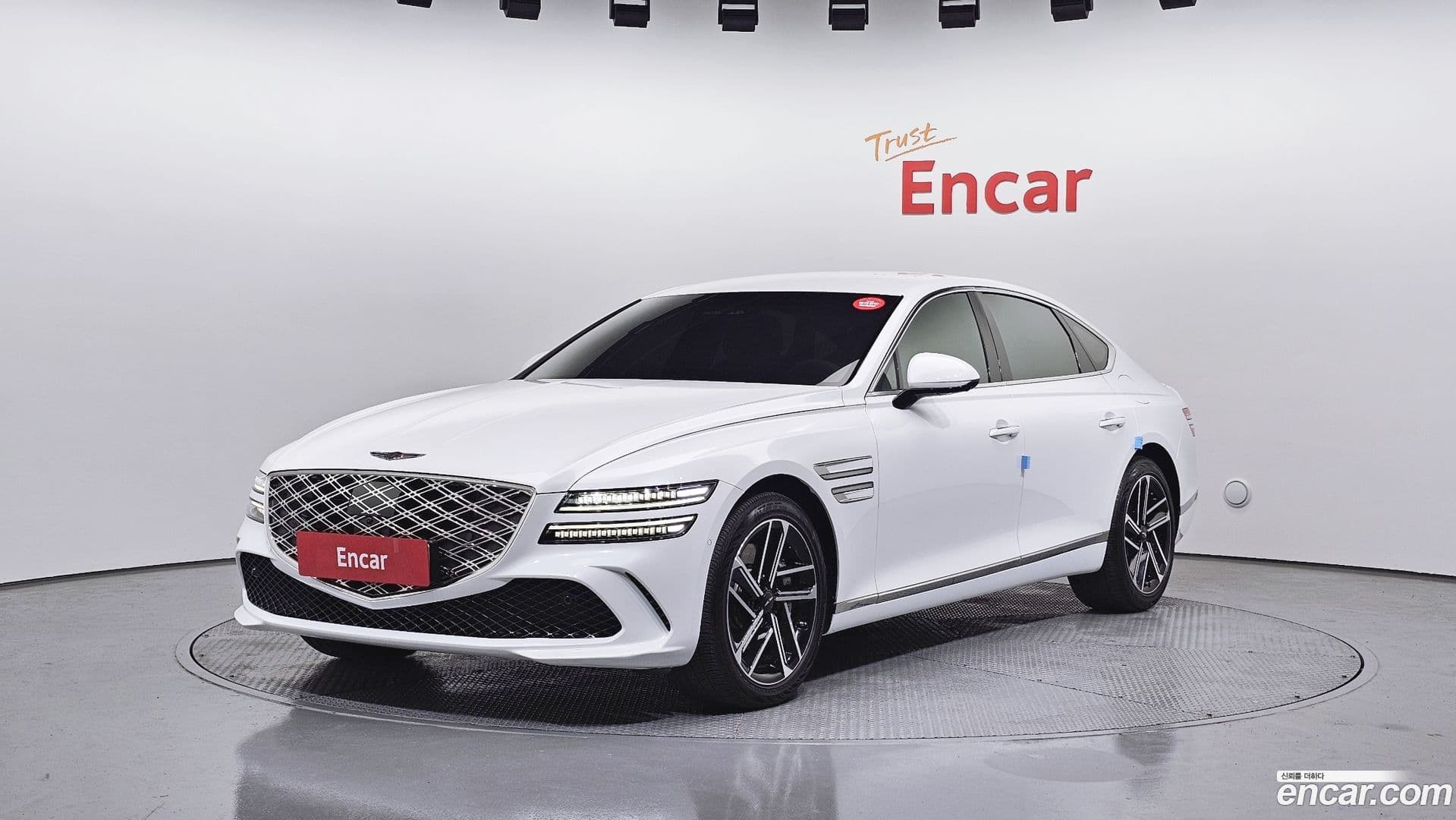 Main__Slider__Photo:G80 Genesis 2024.3-0