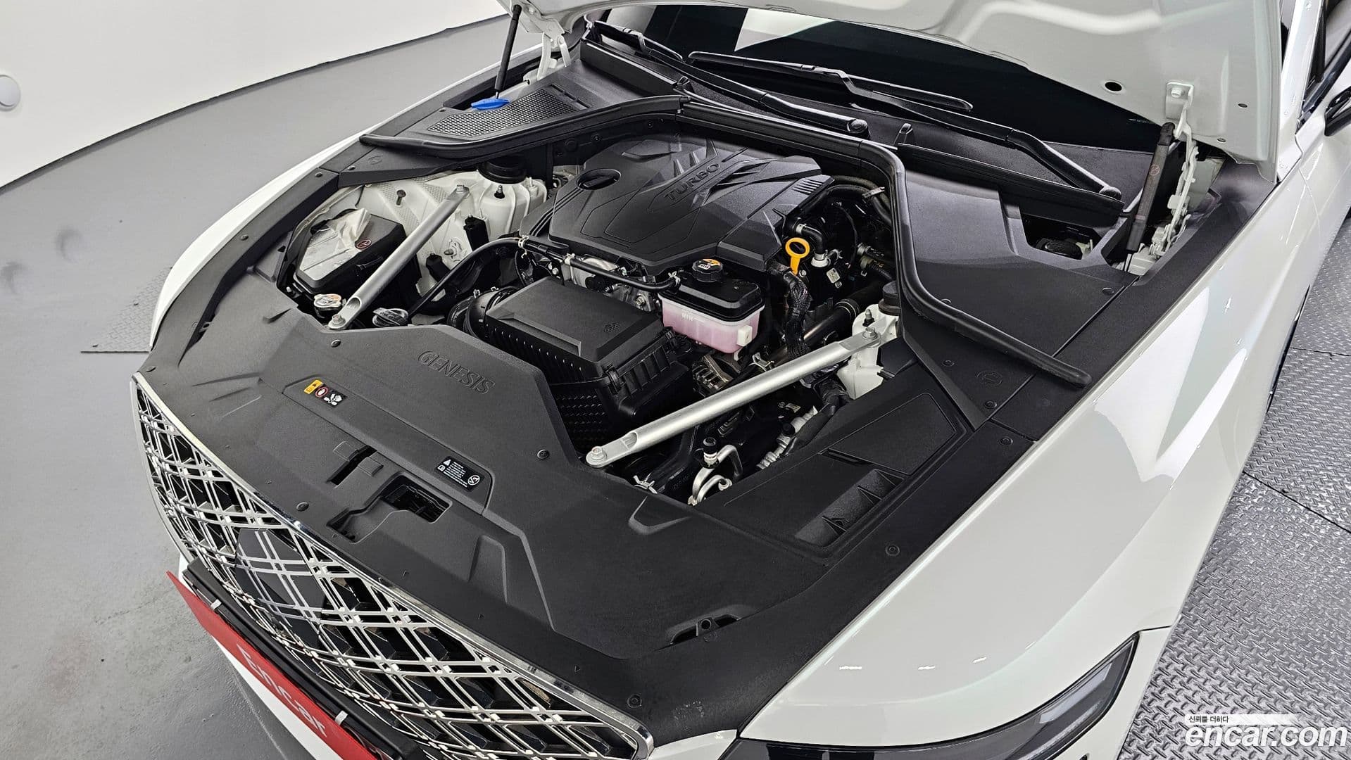 Main__Slider__Photo:G80 Genesis 2024.3-5