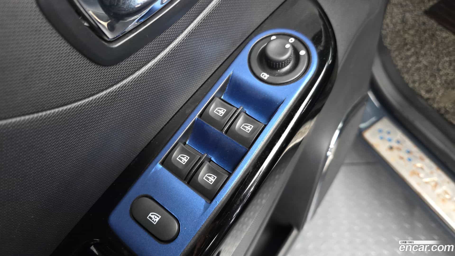 QM3 Renault-KoreaSamsung 2015.0-OPTION-021