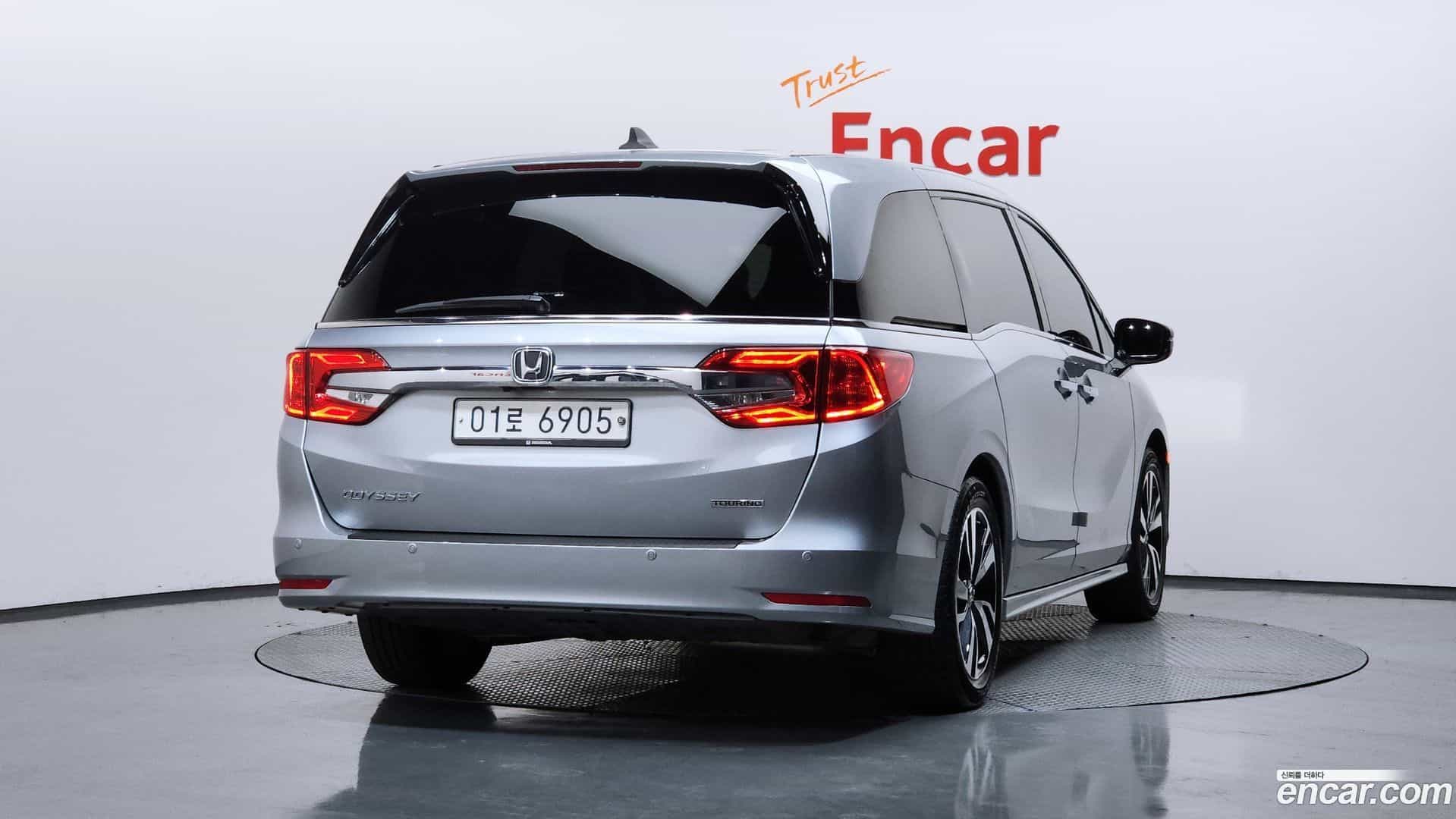 Odyssey Honda 2017.10-OUTER-002