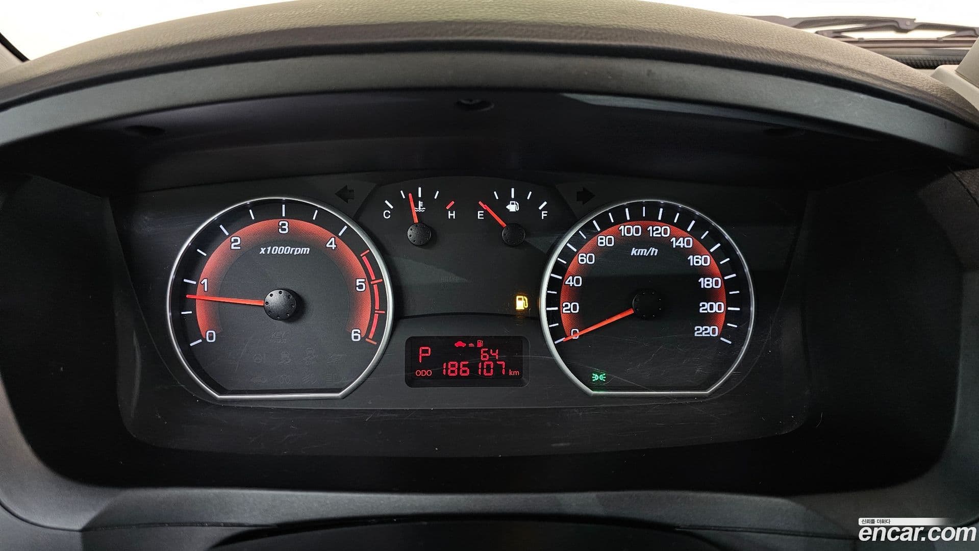 Main__Slider__Photo:KORANDO KG_Mobility_Ssangyong 2014.8-7