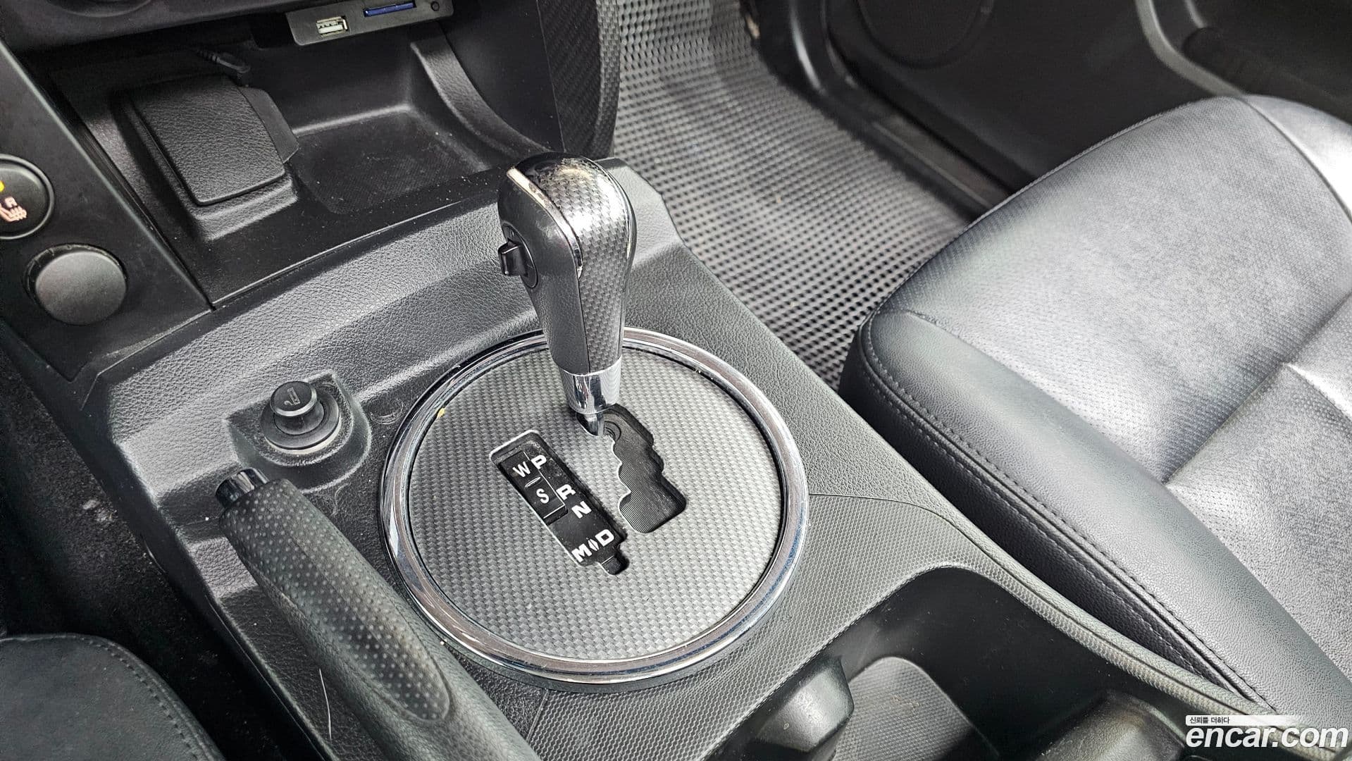 Main__Slider__Photo:KORANDO KG_Mobility_Ssangyong 2014.8-8