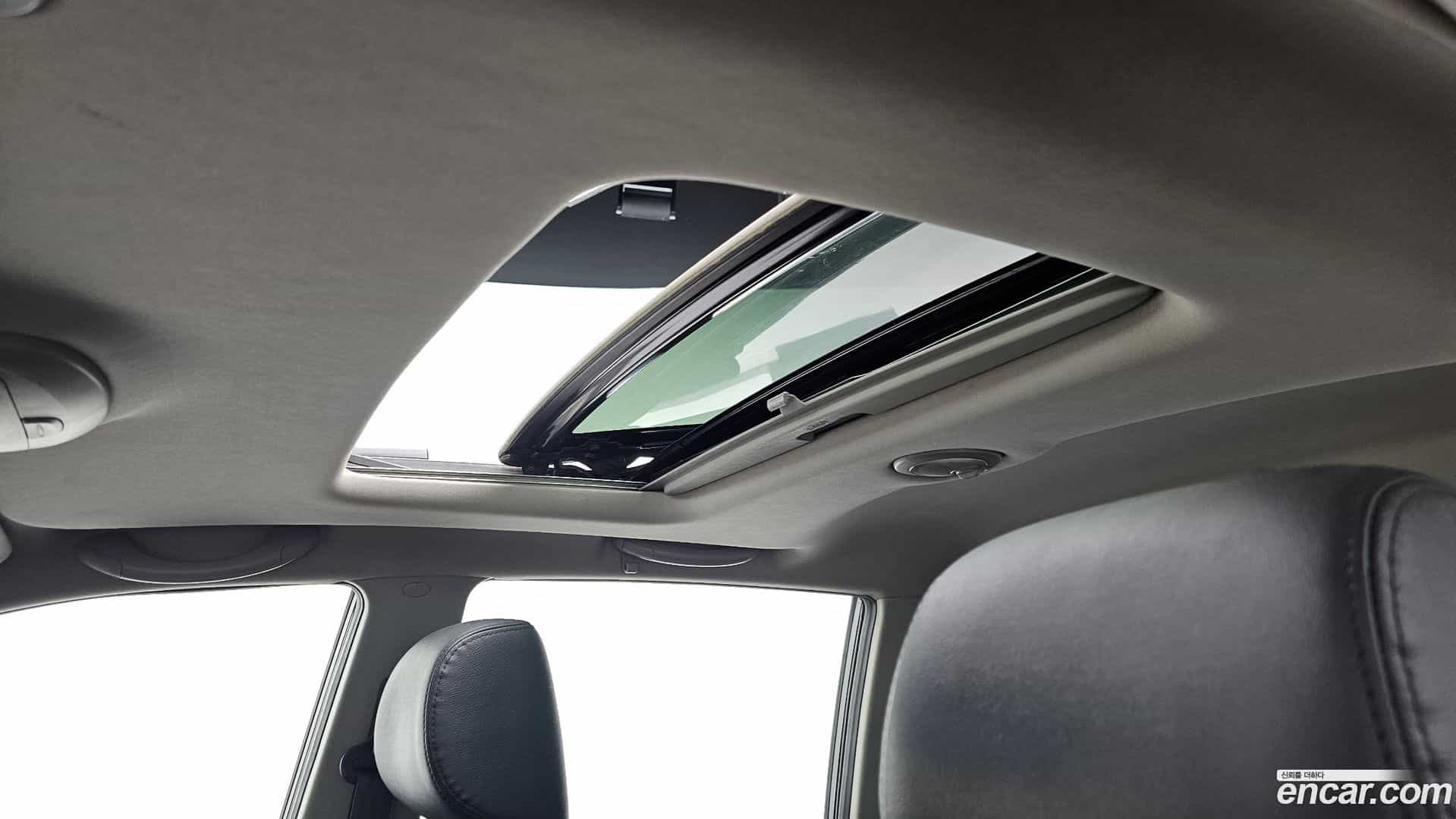 KORANDO KG_Mobility_Ssangyong 2014.8-OPTION-023