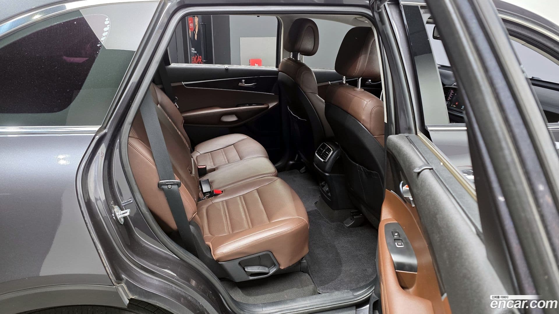 Main__Slider__Photo:Sorento Kia 2017.3-11