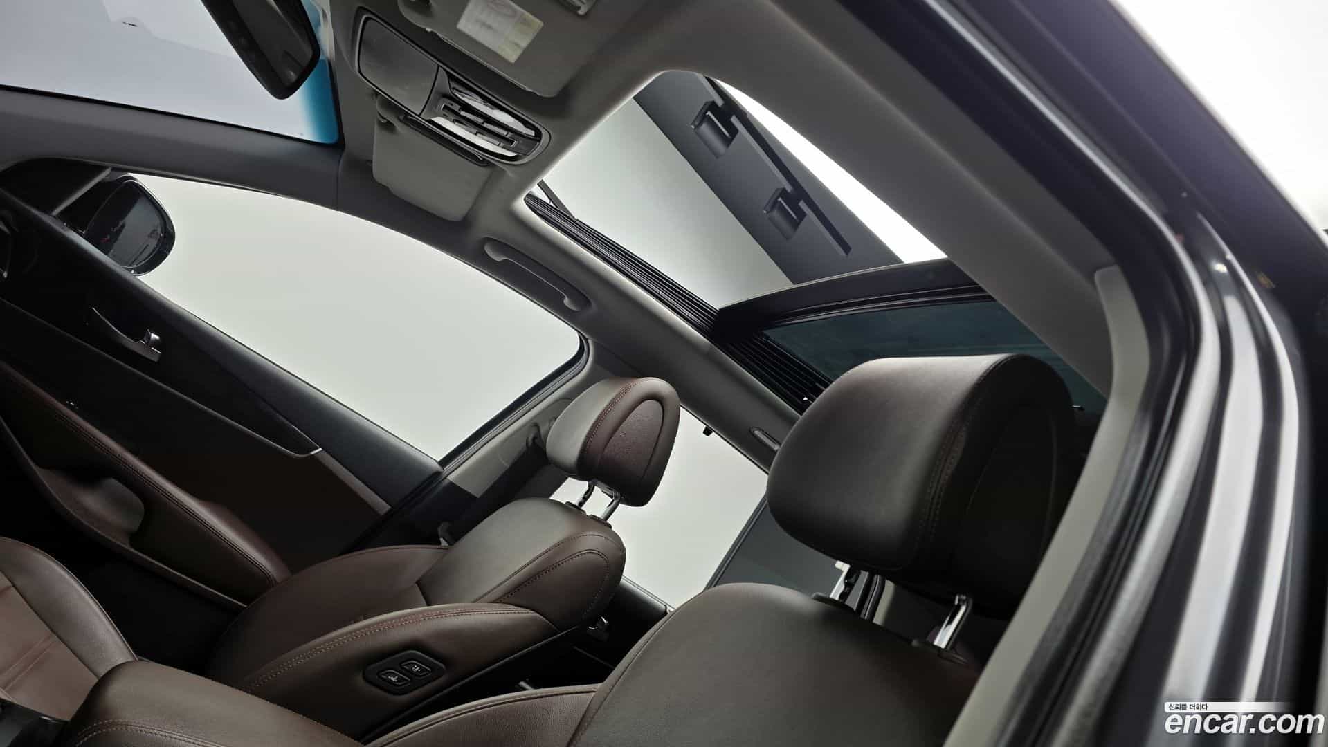 Sorento Kia 2017.3-OPTION-023