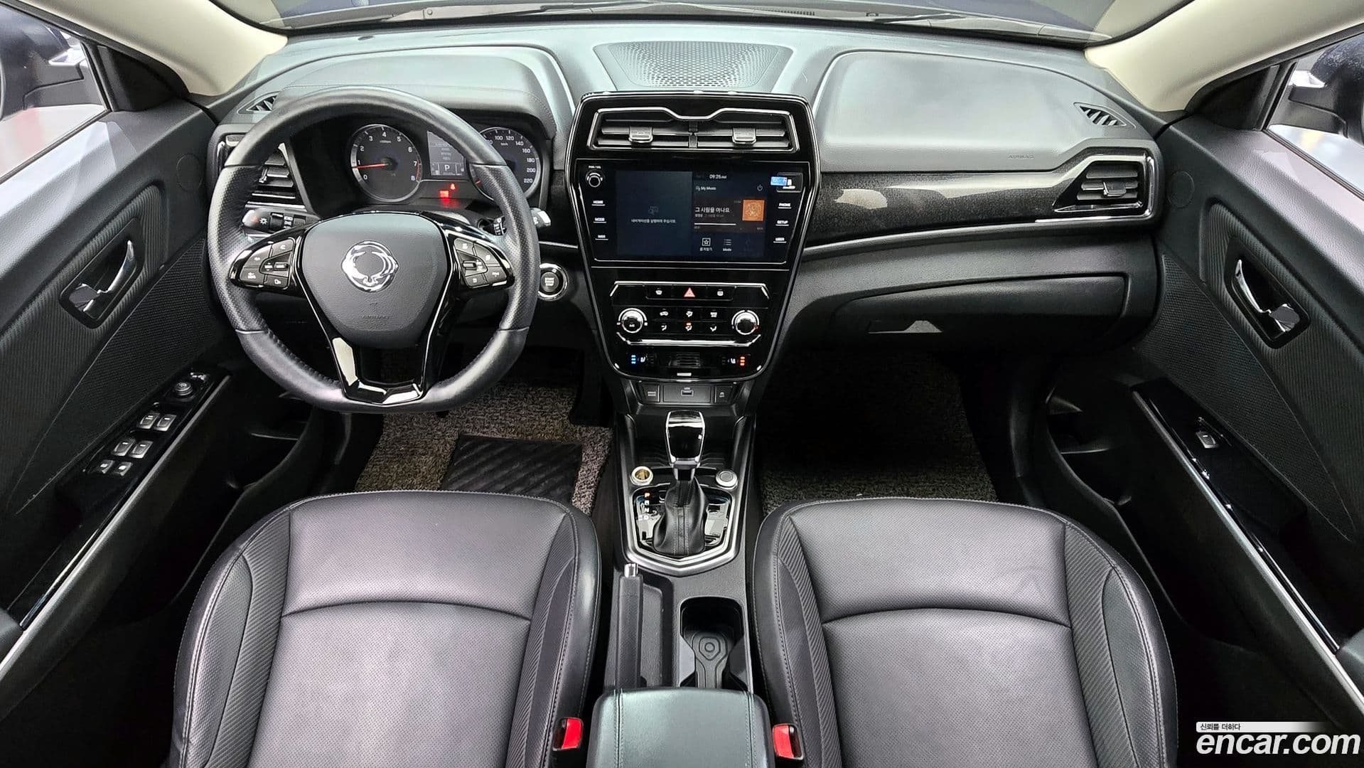 Main__Slider__Photo:TIBOLI KG_Mobility_Ssangyong 2020.0-6