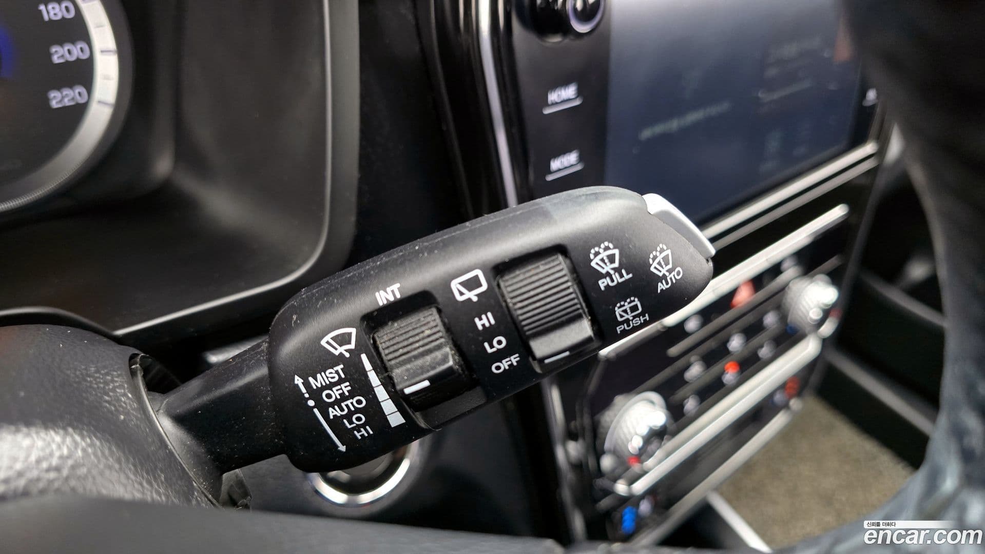 Main__Slider__Photo:TIBOLI KG_Mobility_Ssangyong 2020.0-18