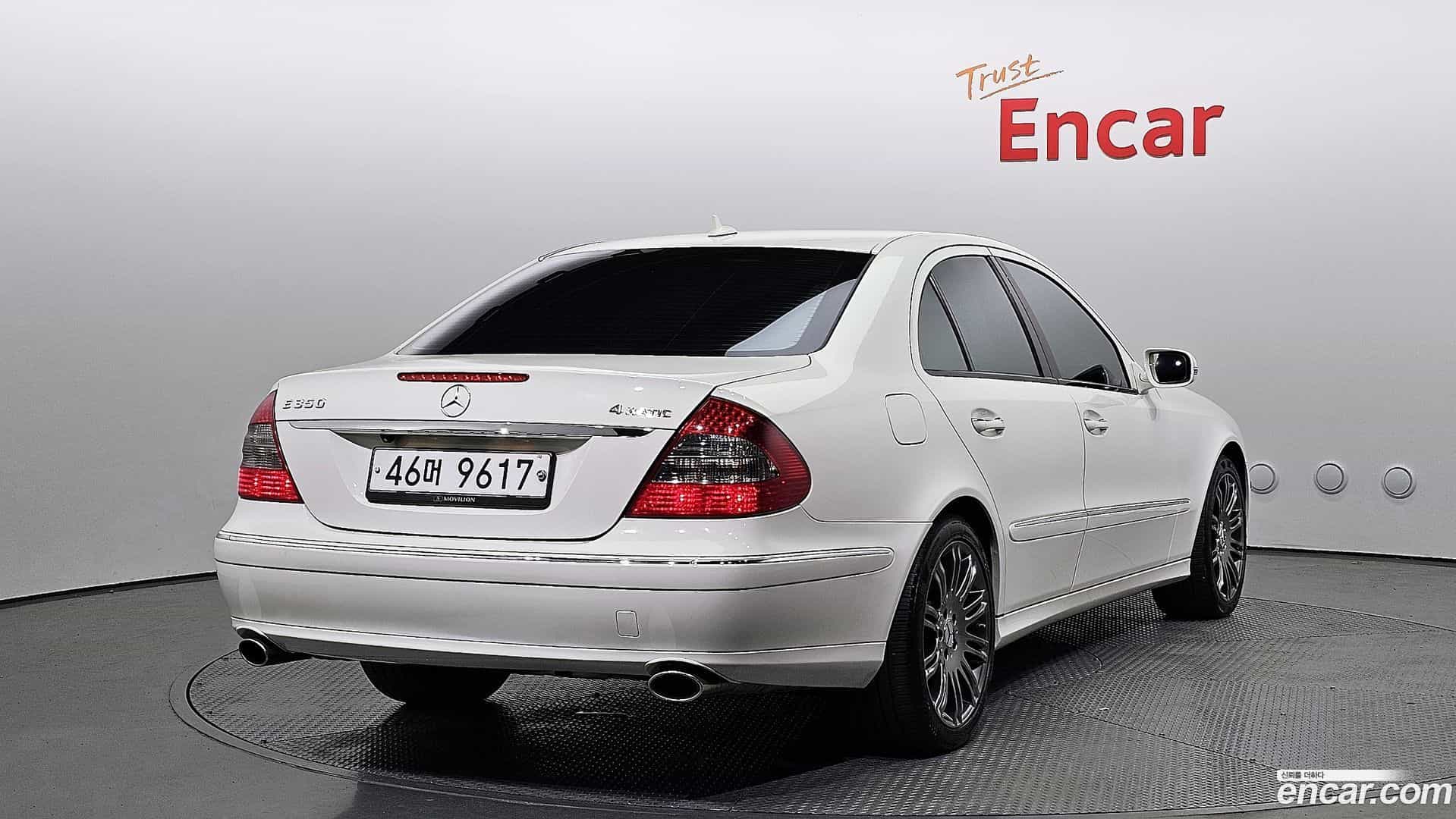 E-Class Mercedes-Benz 2008.11-OUTER-002