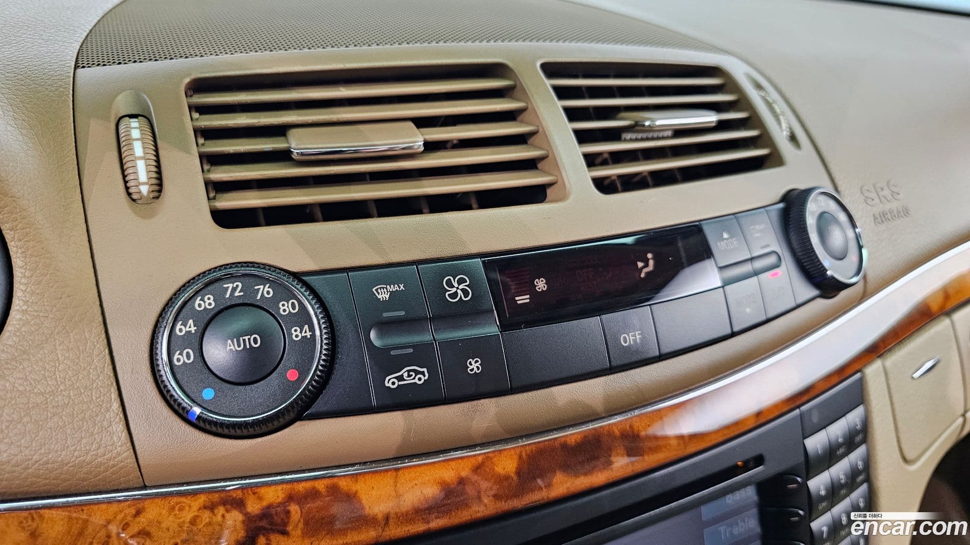 Main__Slider__Photo:E-Class Mercedes-Benz 2008.11-16