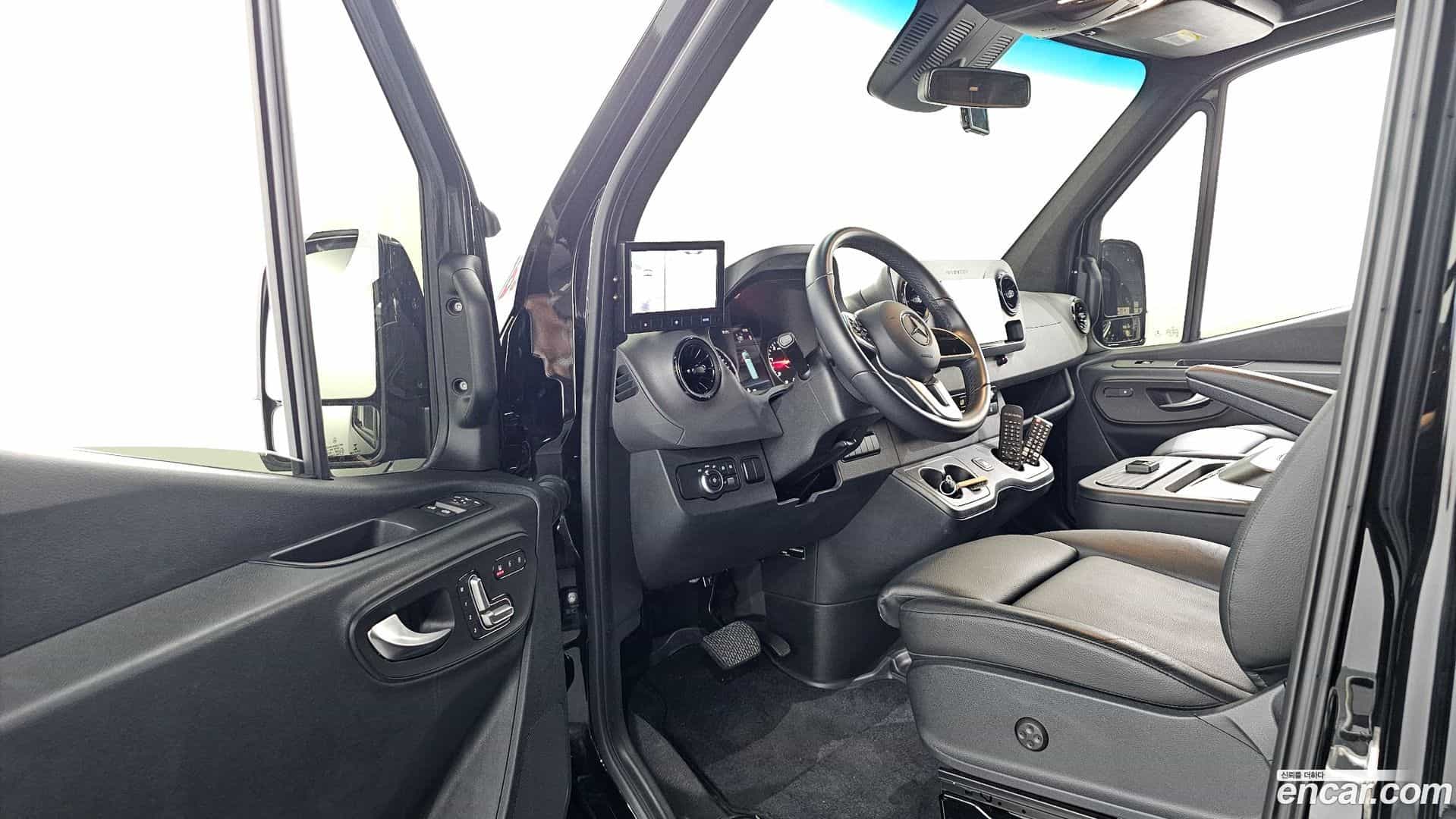 Sprinter Mercedes-Benz 2020.11-INNER-010