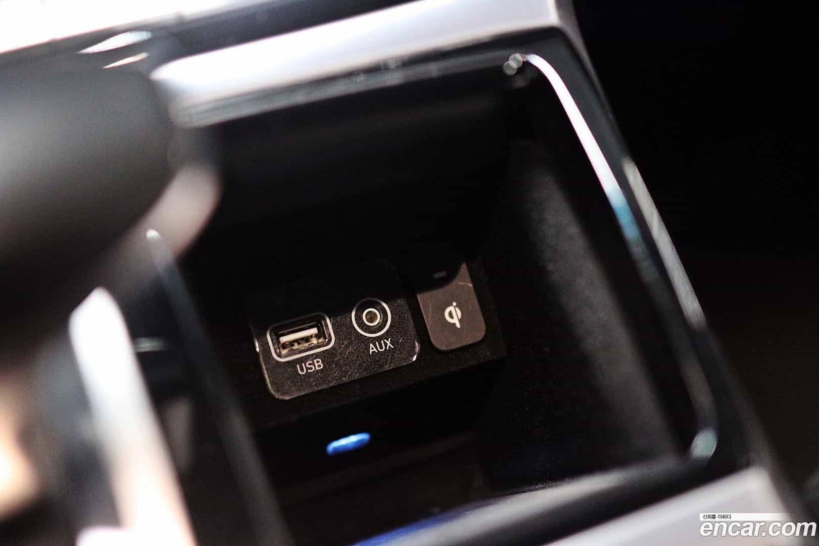 EQ900 Genesis 2018.5-OPTION-022