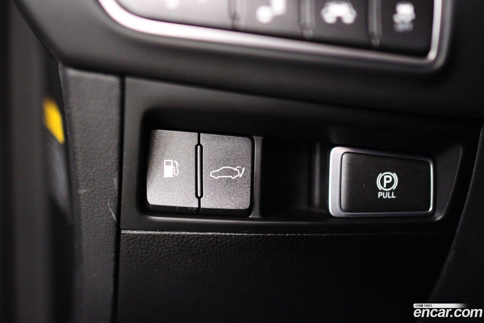 Main__Slider__Photo:EQ900 Genesis 2018.5-18