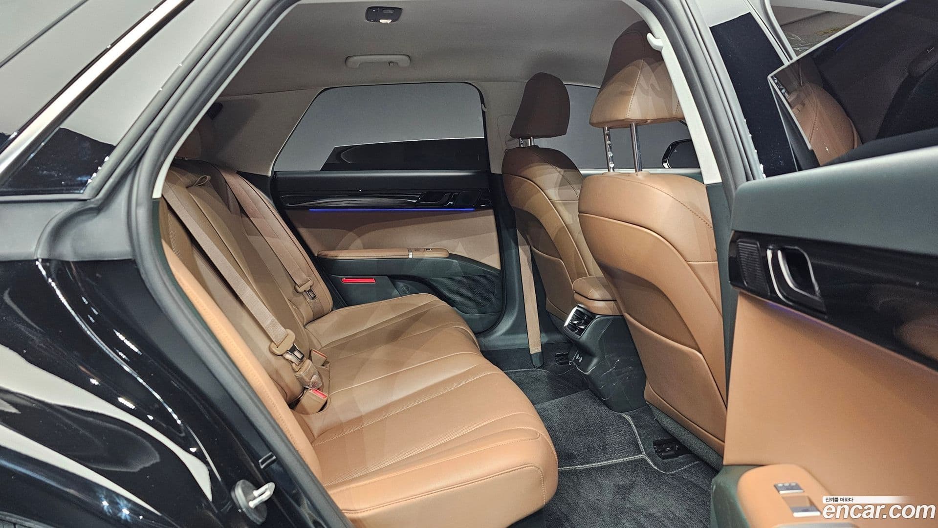 Main__Slider__Photo:Grandeur Hyundai 2023.4-11