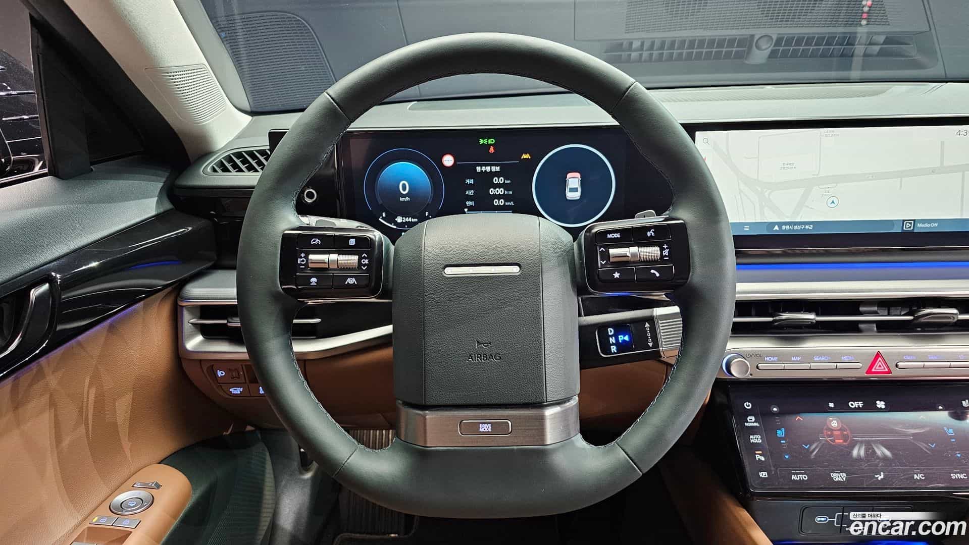 Grandeur Hyundai 2023.4-OPTION-017