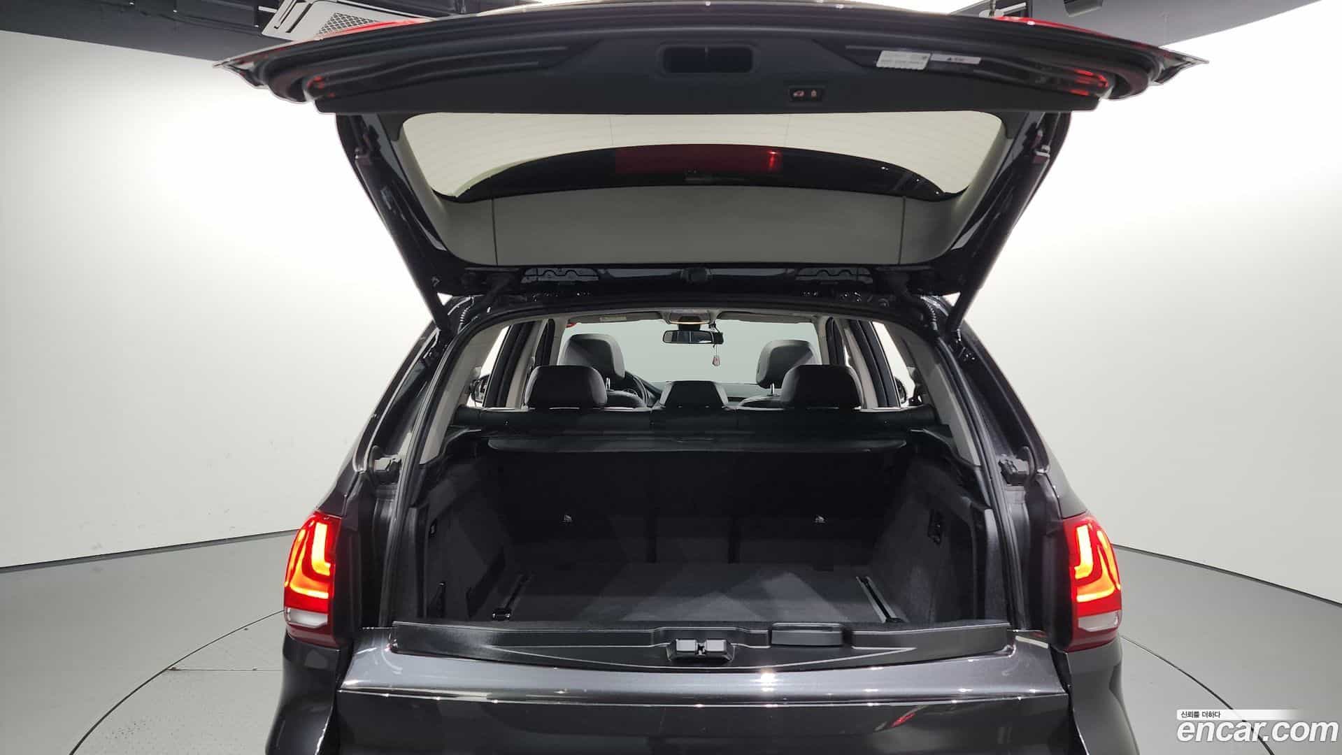 X5 BMW 2017.2-OPTION-024