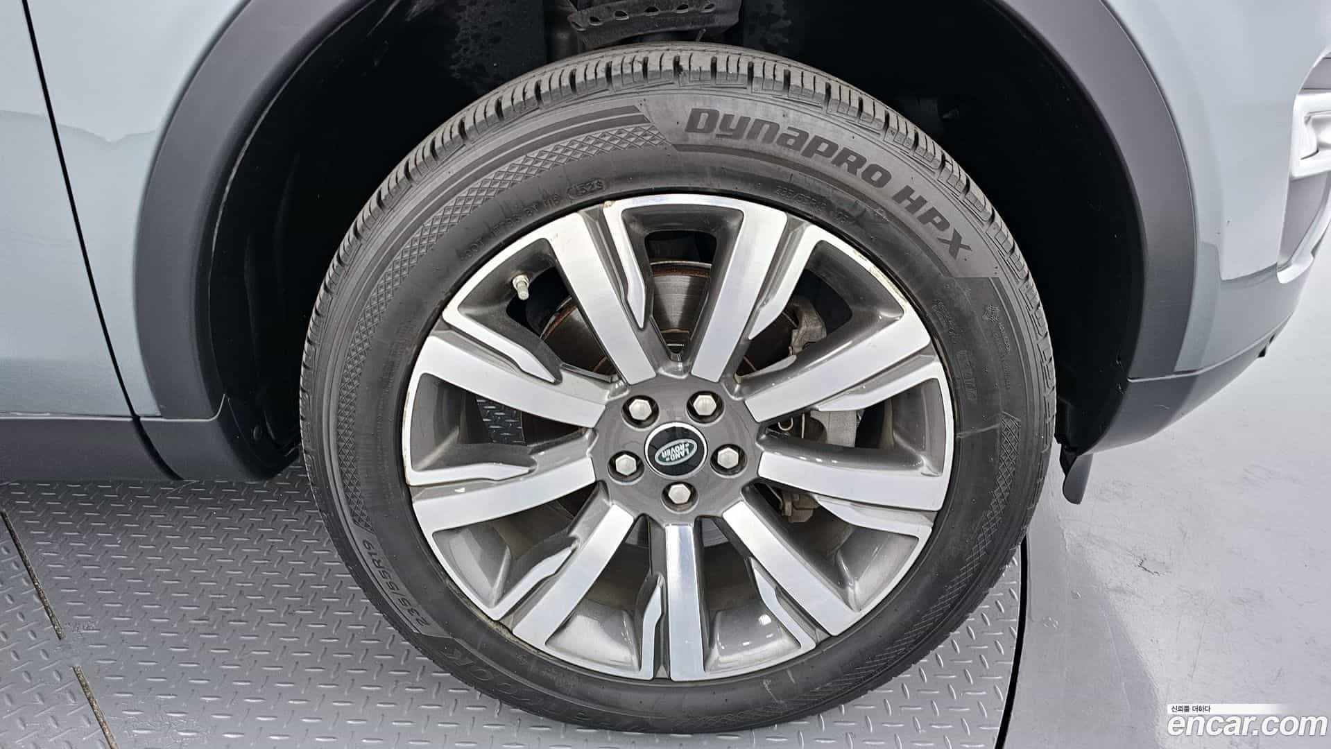 Discovery Sport Land Rover 2018.7-OUTER-005