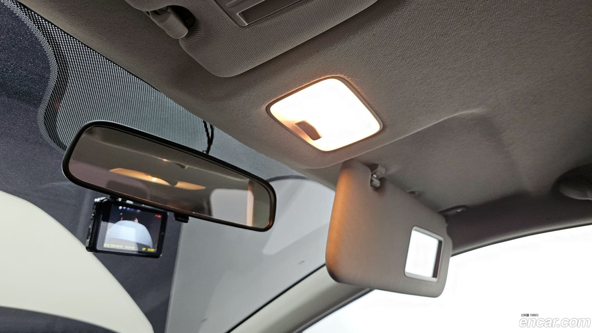 Main__Slider__Photo:morning Kia 2016.11-18