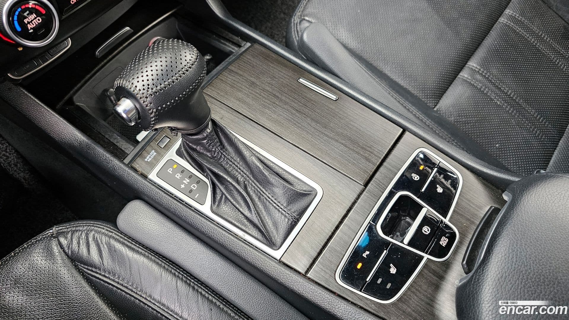 Main__Slider__Photo:K7 Kia 2011.9-8